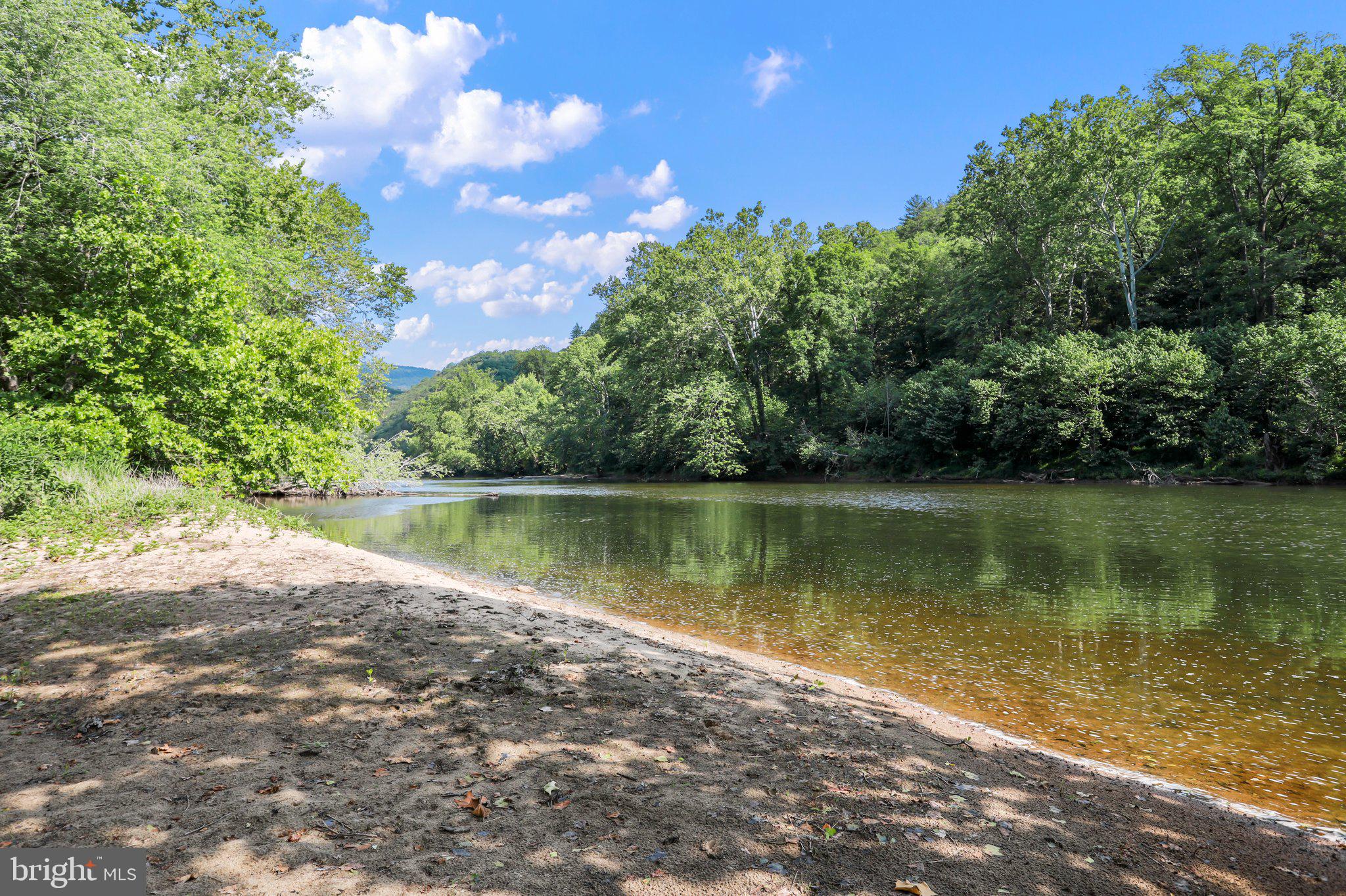 MORGAN WOODS - Residential