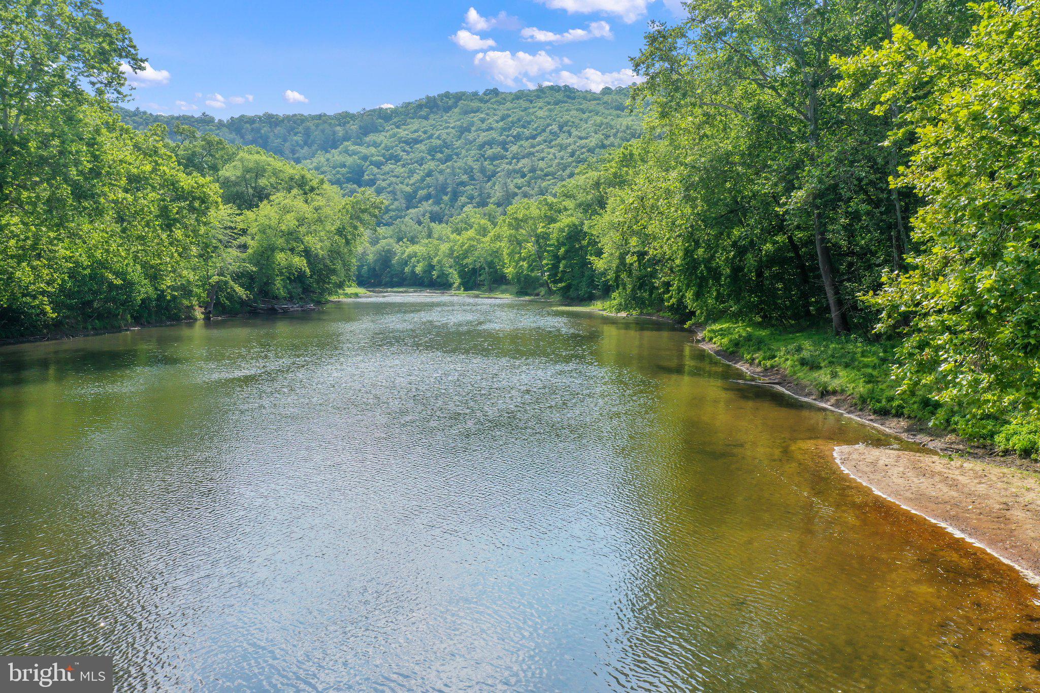 MORGAN WOODS - Residential