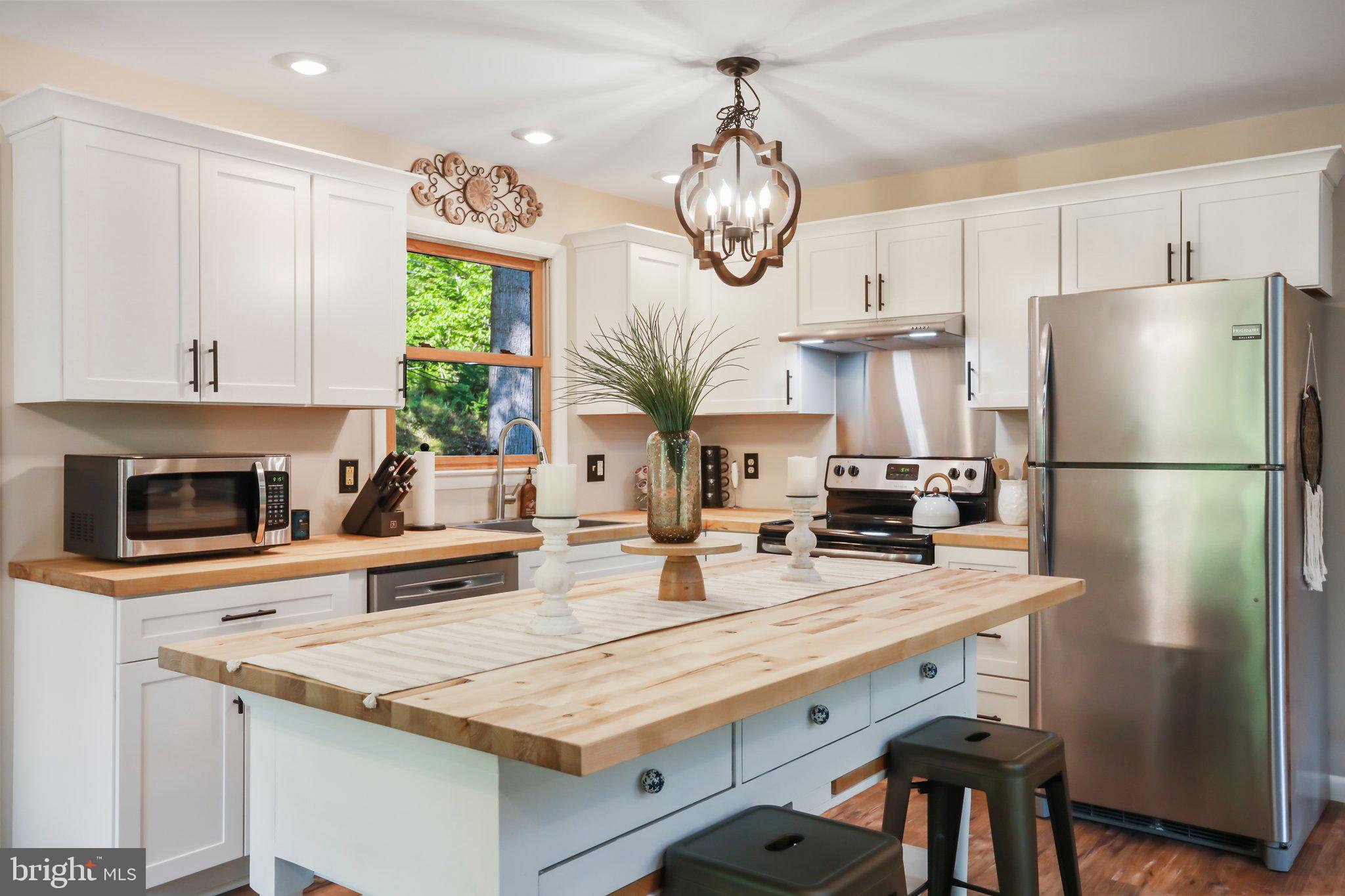 MORGAN WOODS - Residential