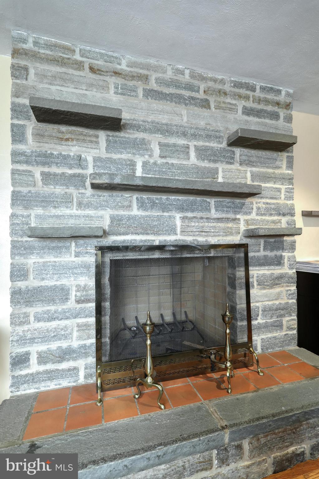 YORK TWP - Residential