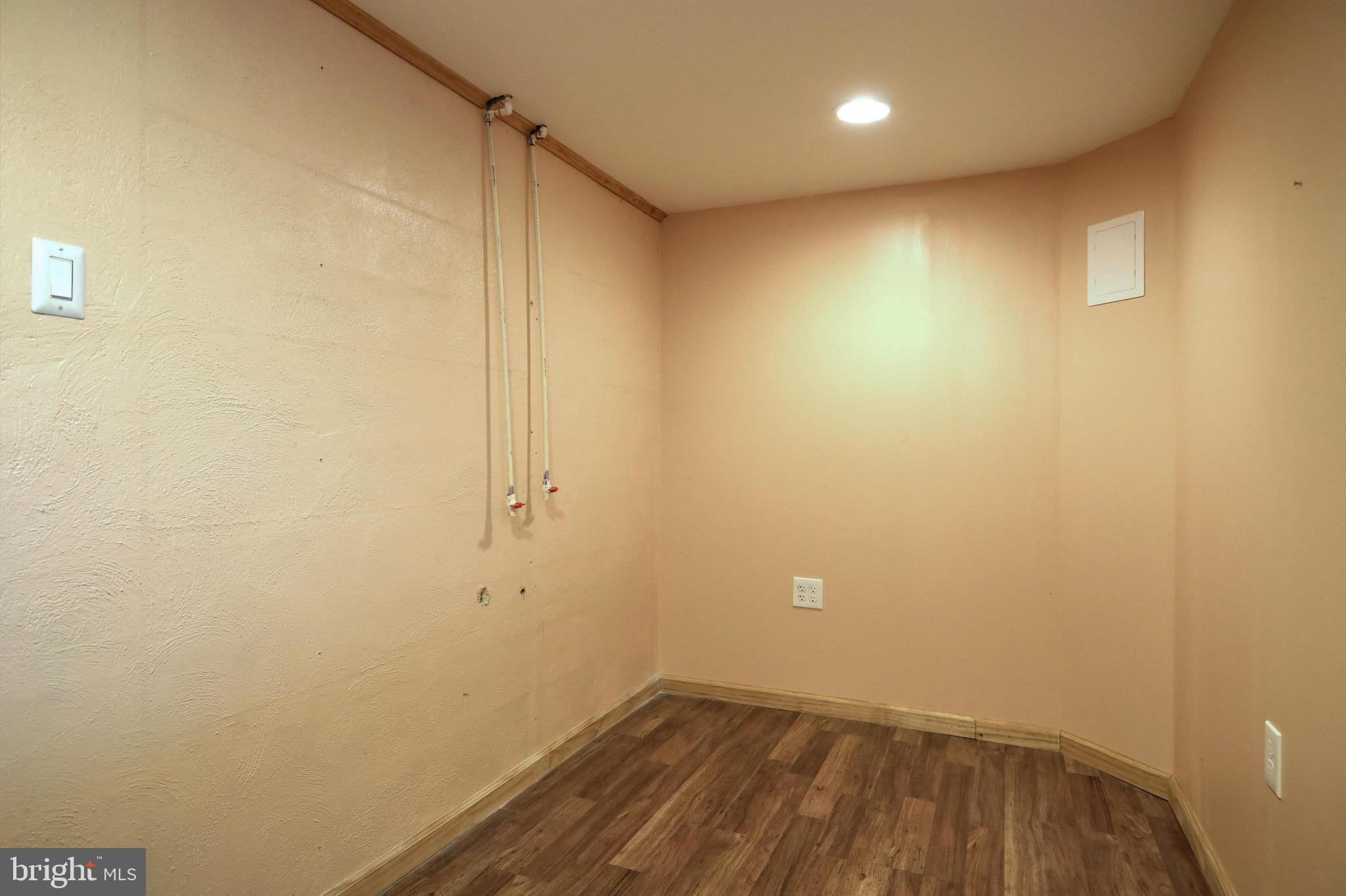 YORK TWP - Residential