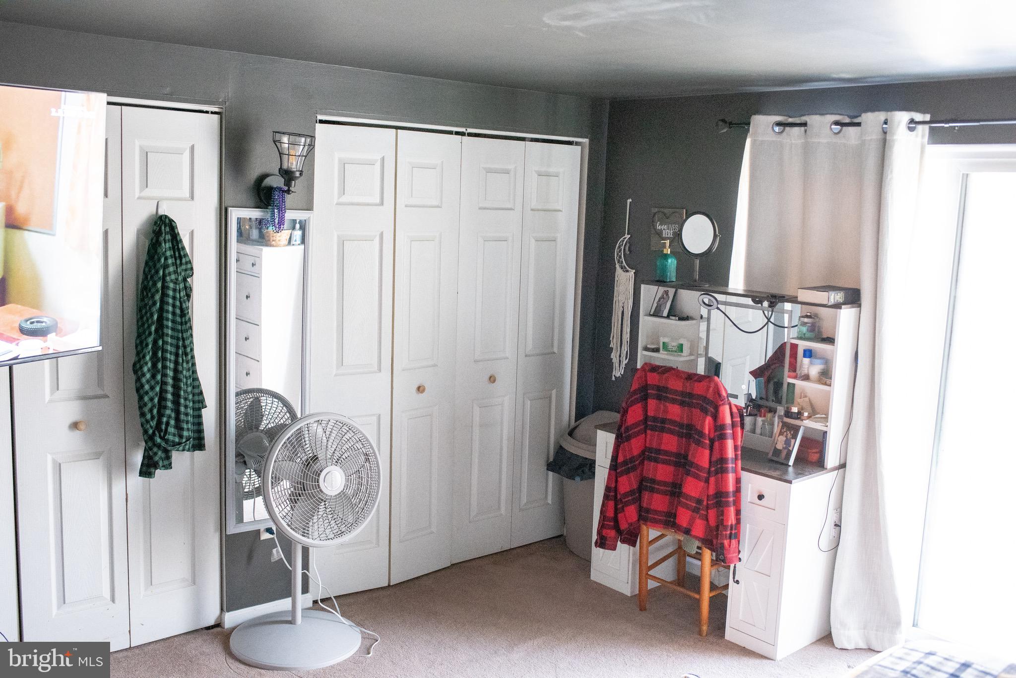 BLUE RIDGE SHORES - Residential