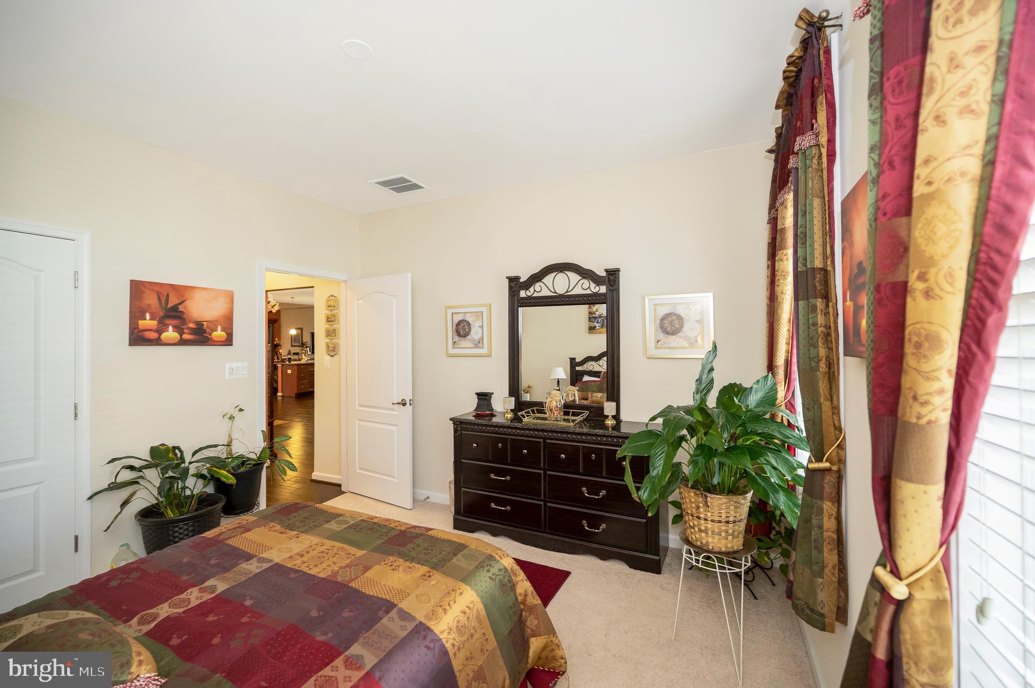 VIRGINIA HERITAGE - Residential