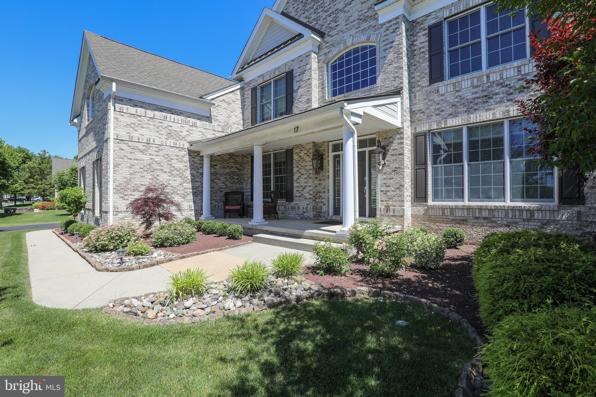 LINTON HILL CHASE - Residential