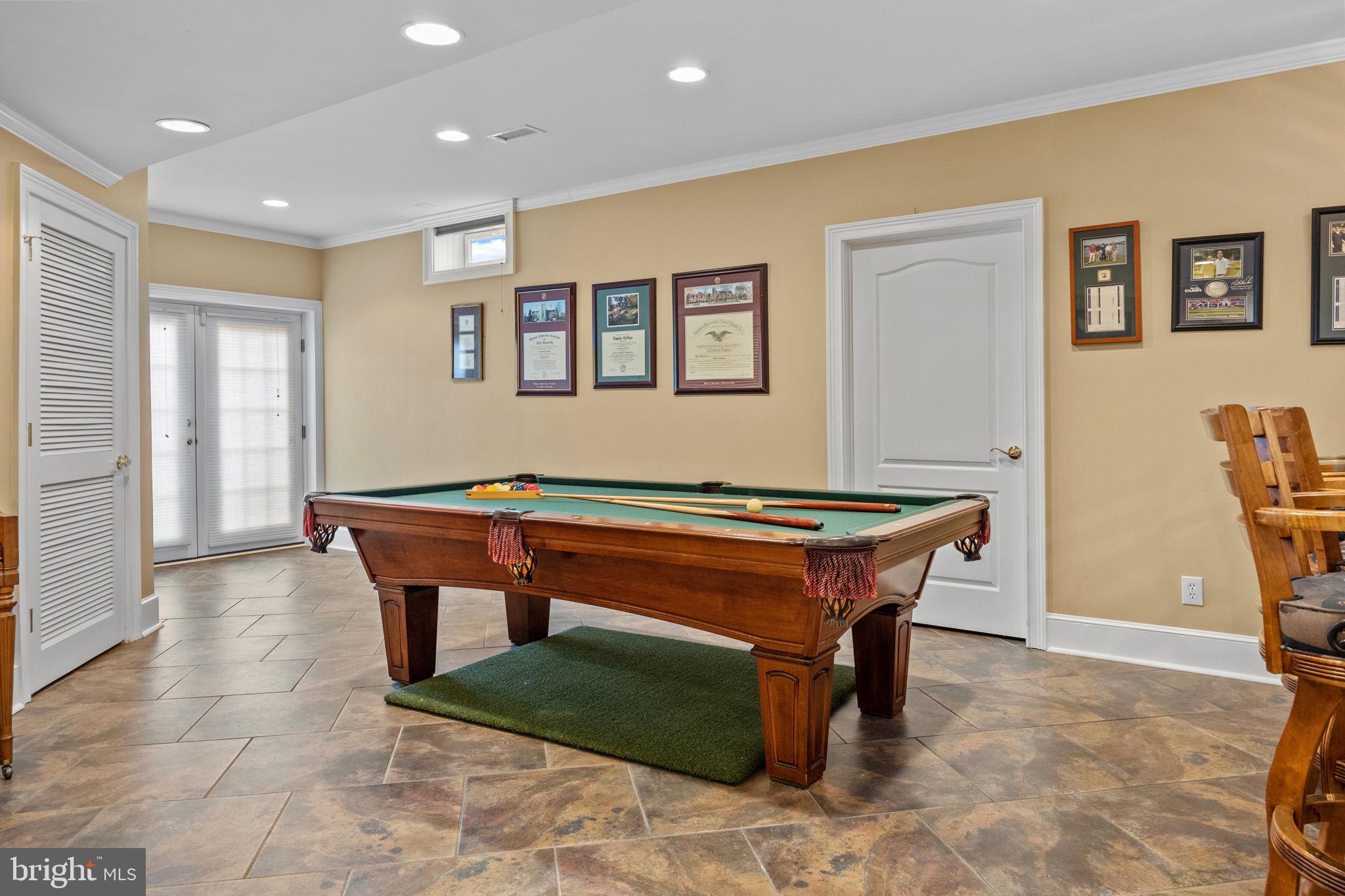 LINTON HILL CHASE - Residential