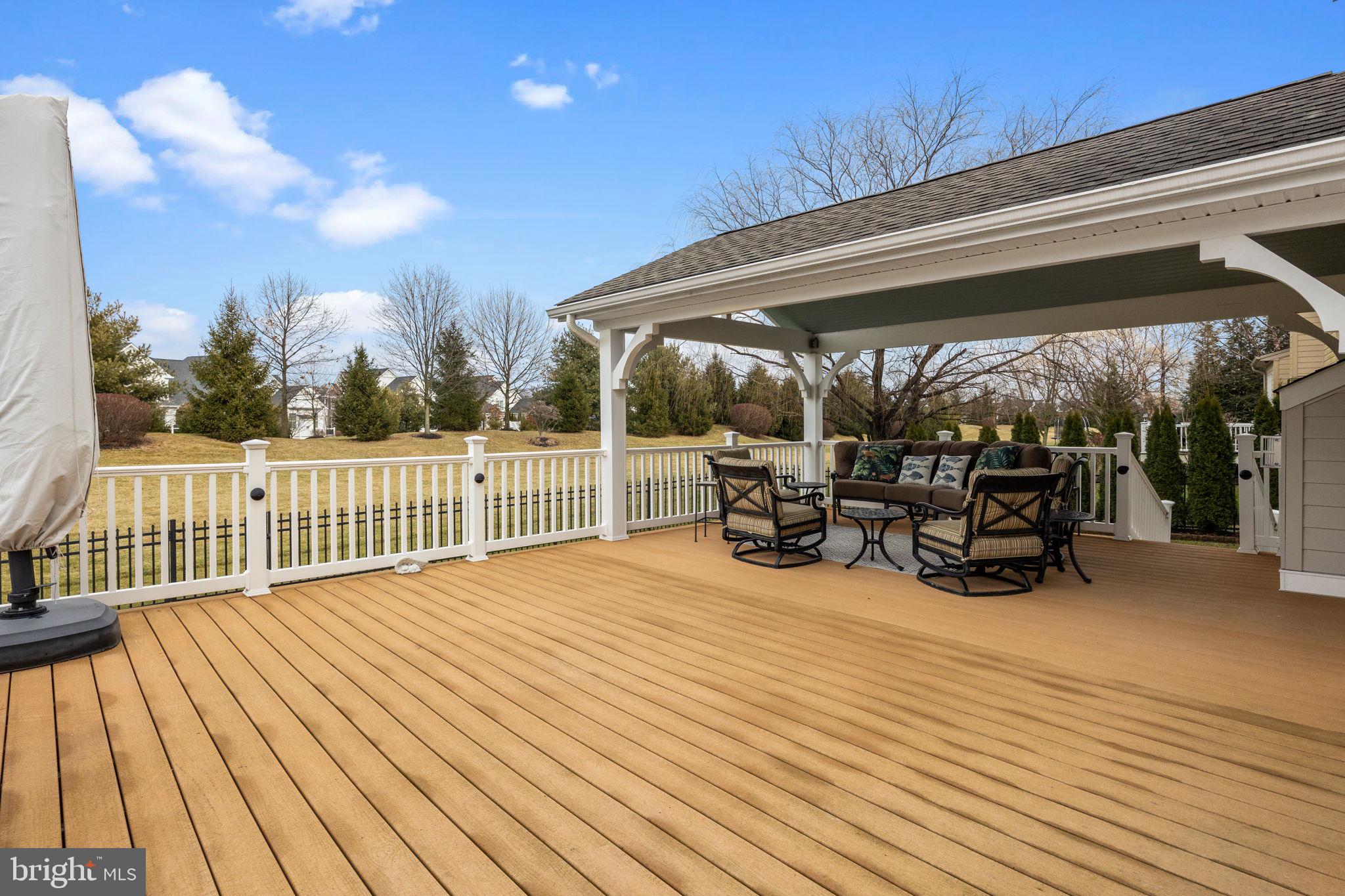 LINTON HILL CHASE - Residential