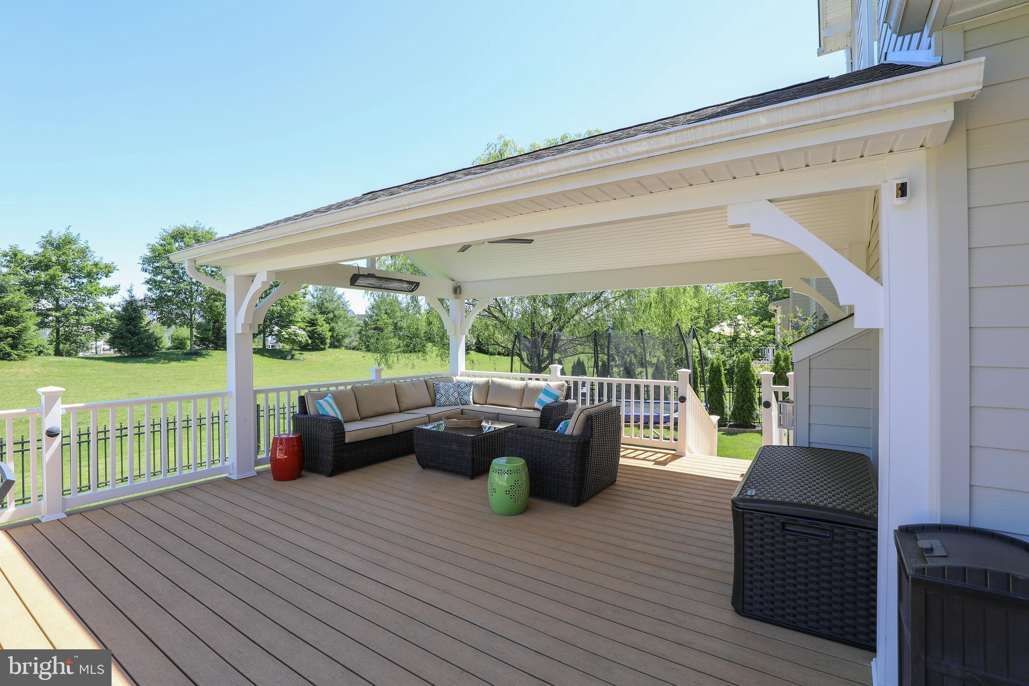 LINTON HILL CHASE - Residential