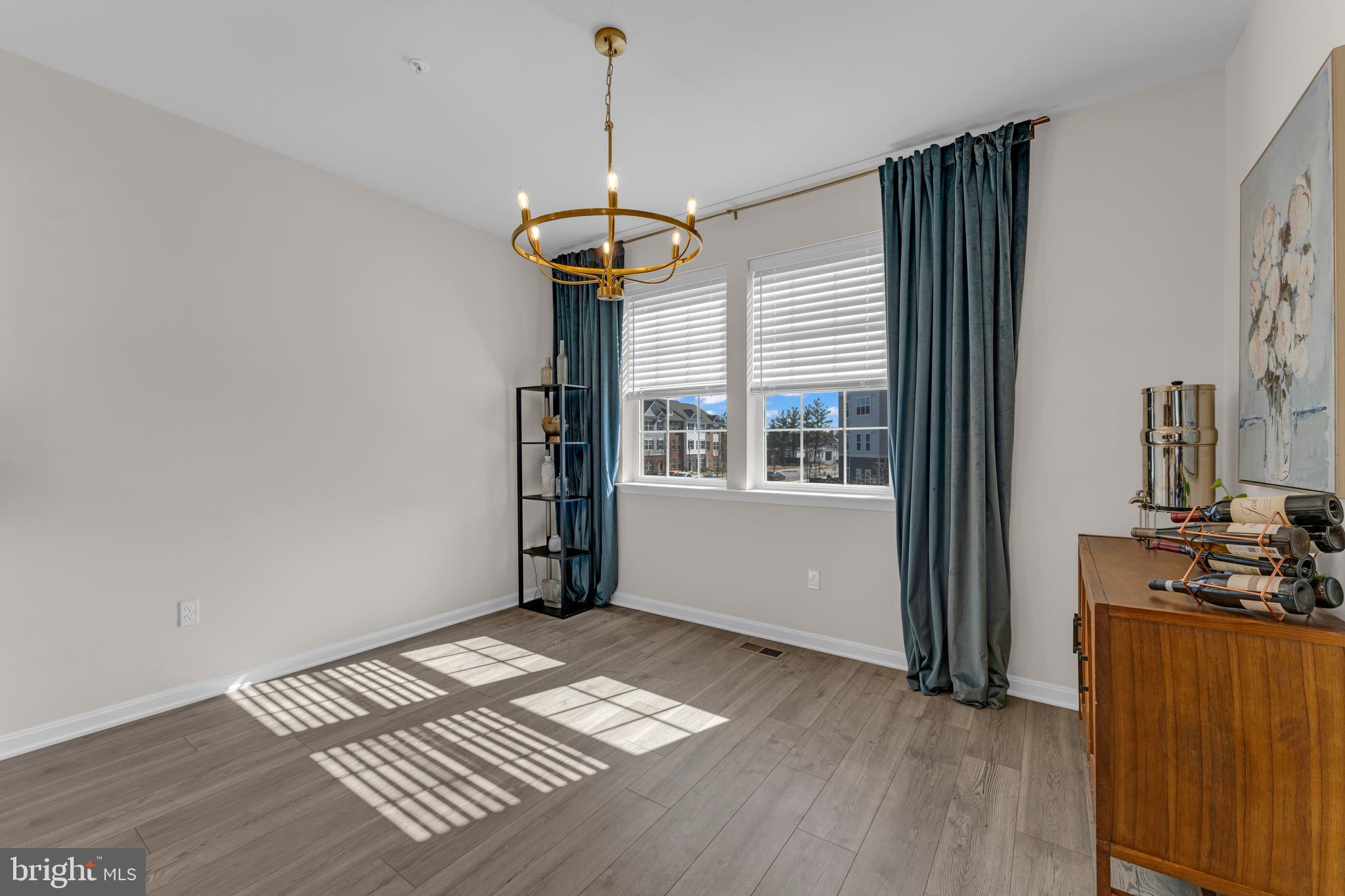 WOODYARD - Residential