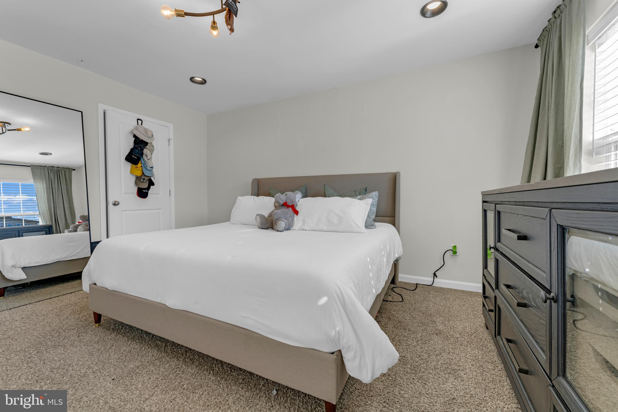 WOODYARD - Residential