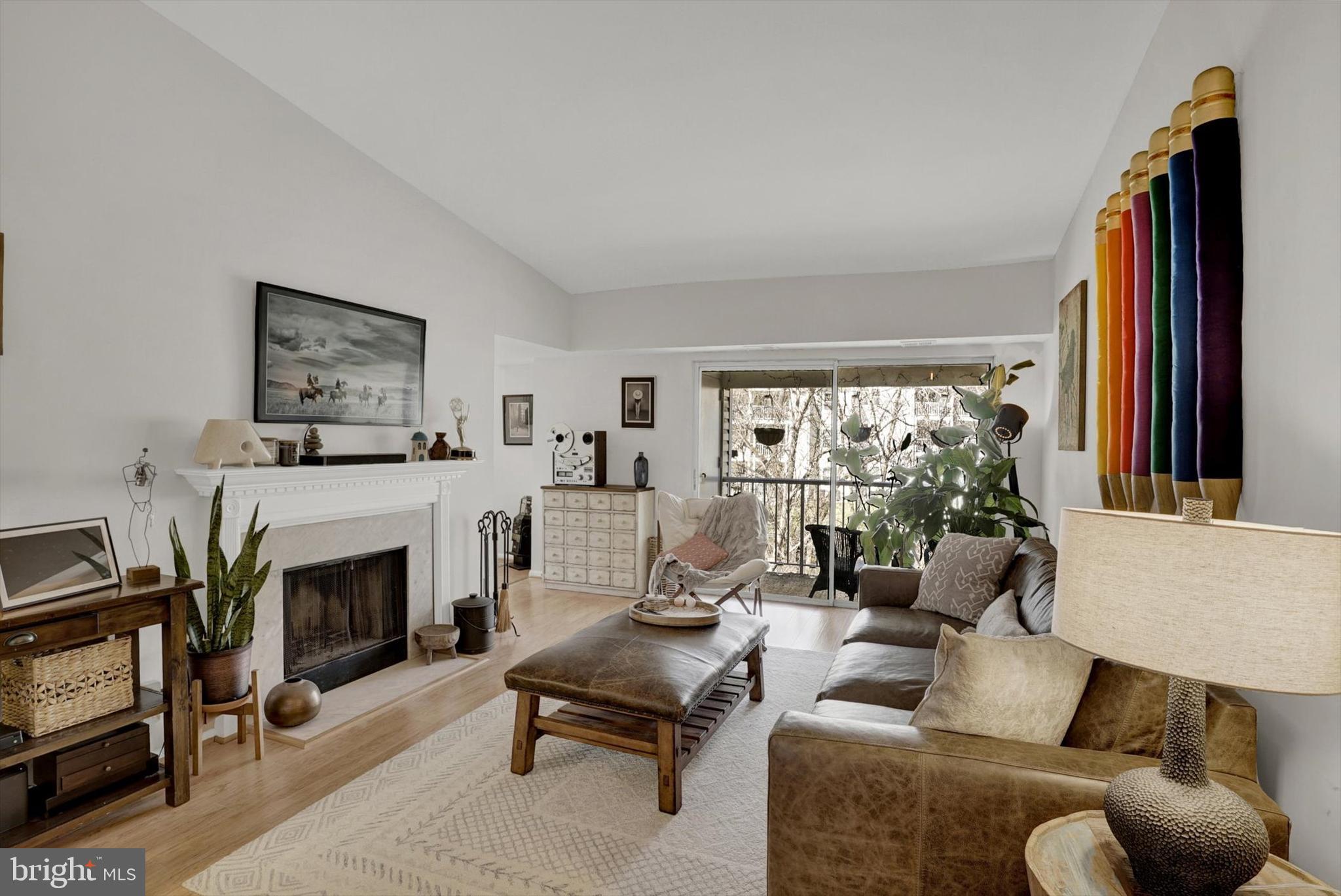 11 PICKERING COURT 11-201