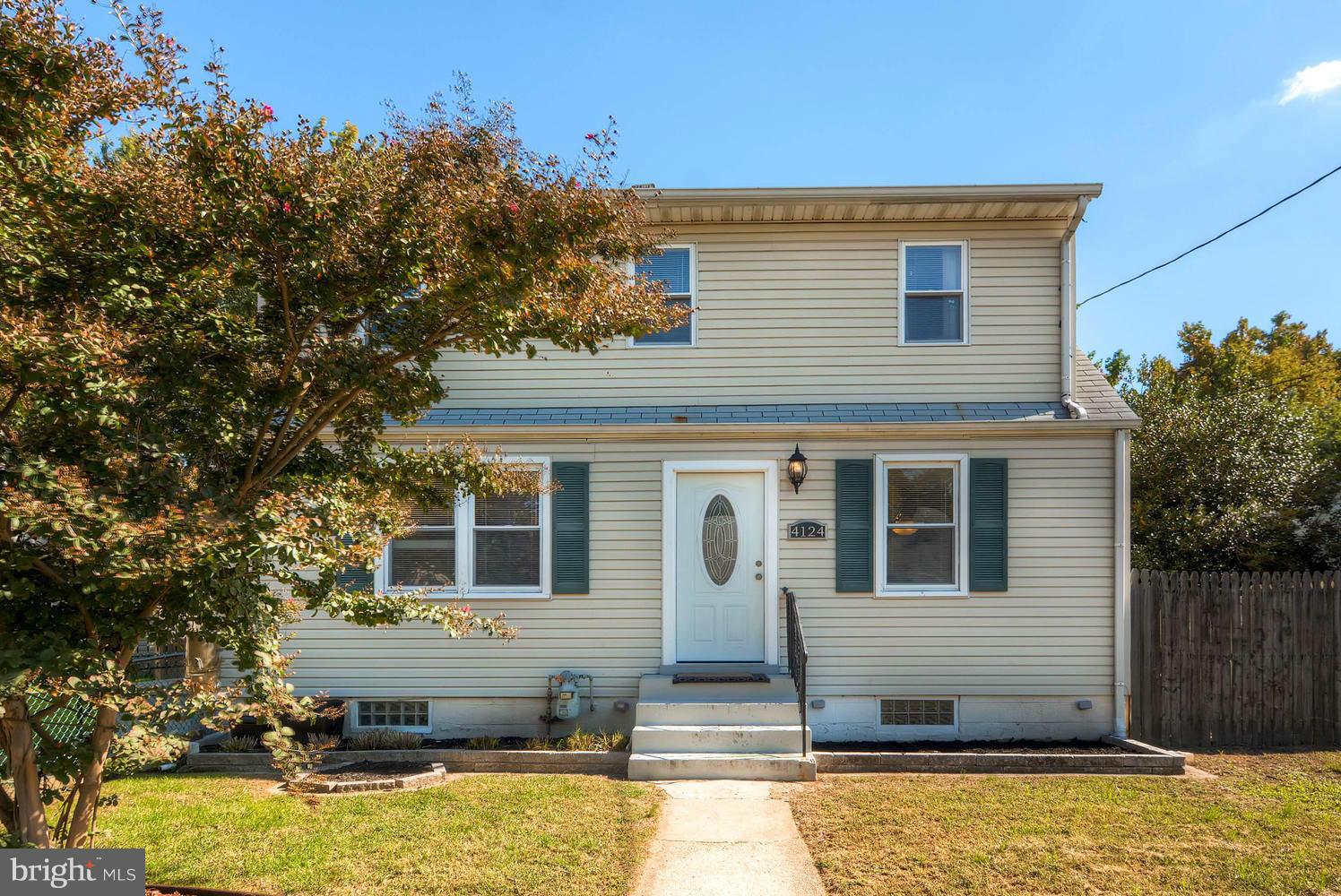 BATTLE GROVE MANOR - Residential