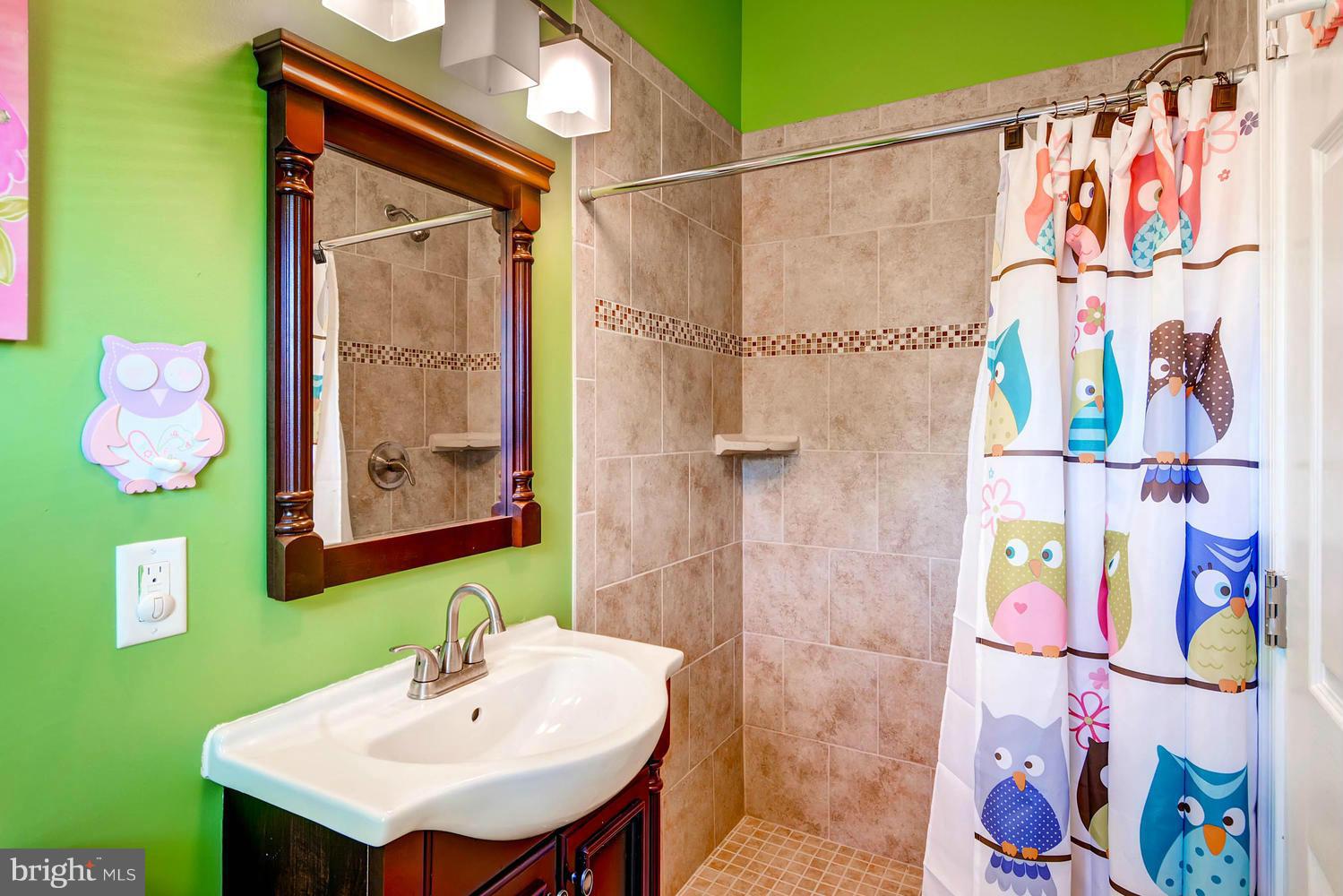 BATTLE GROVE MANOR - Residential