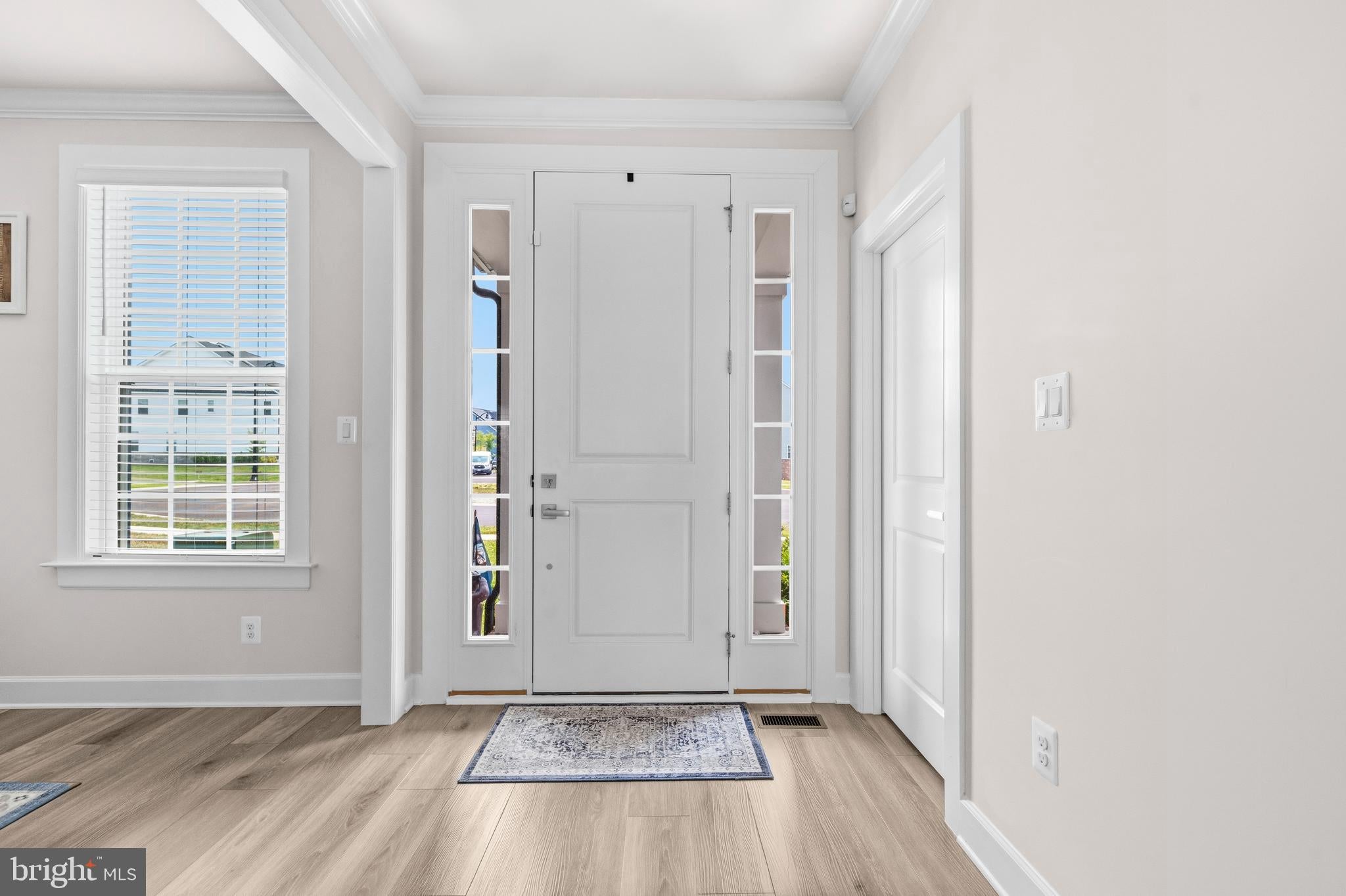 15503 TWIN RIVER CIR