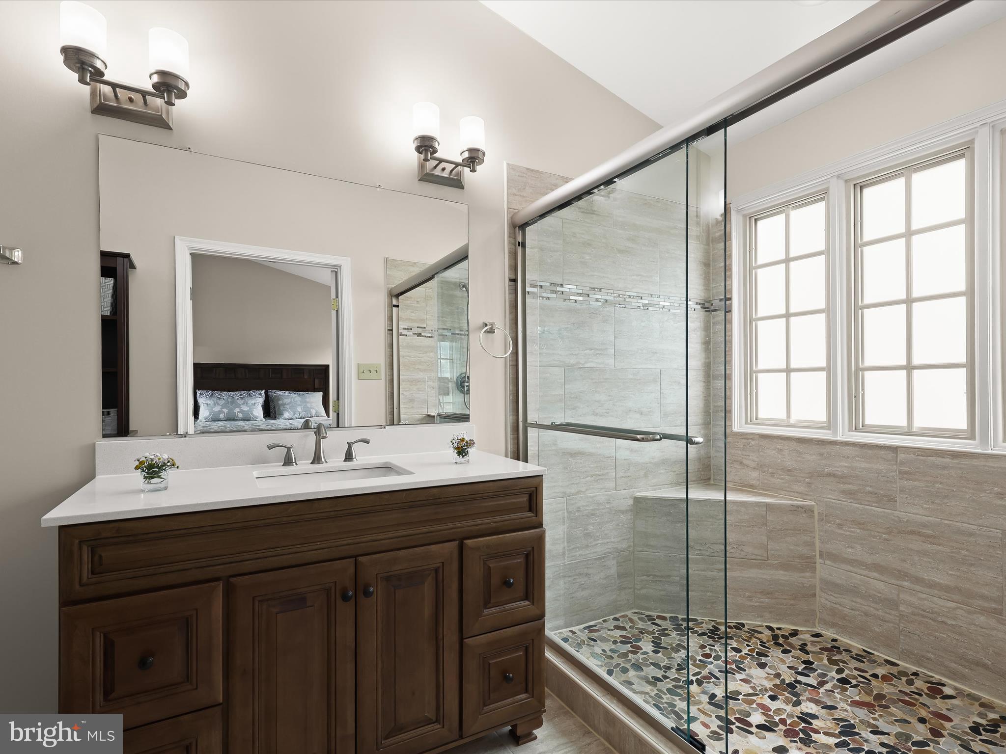 TRAVILAH CREST - Residential