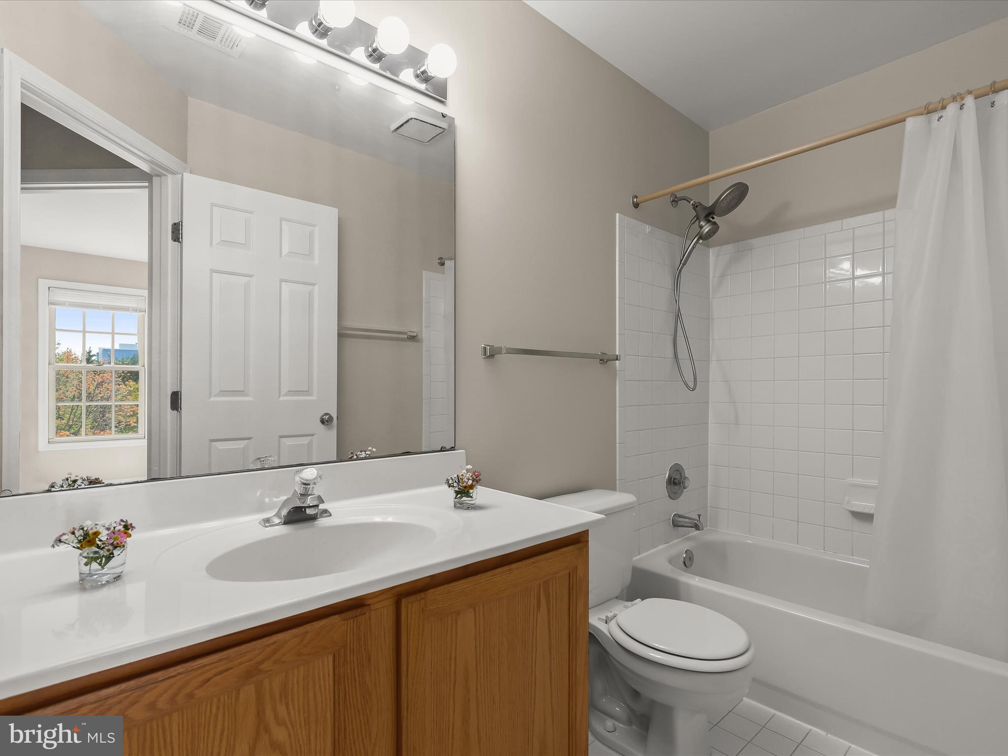 TRAVILAH CREST - Residential