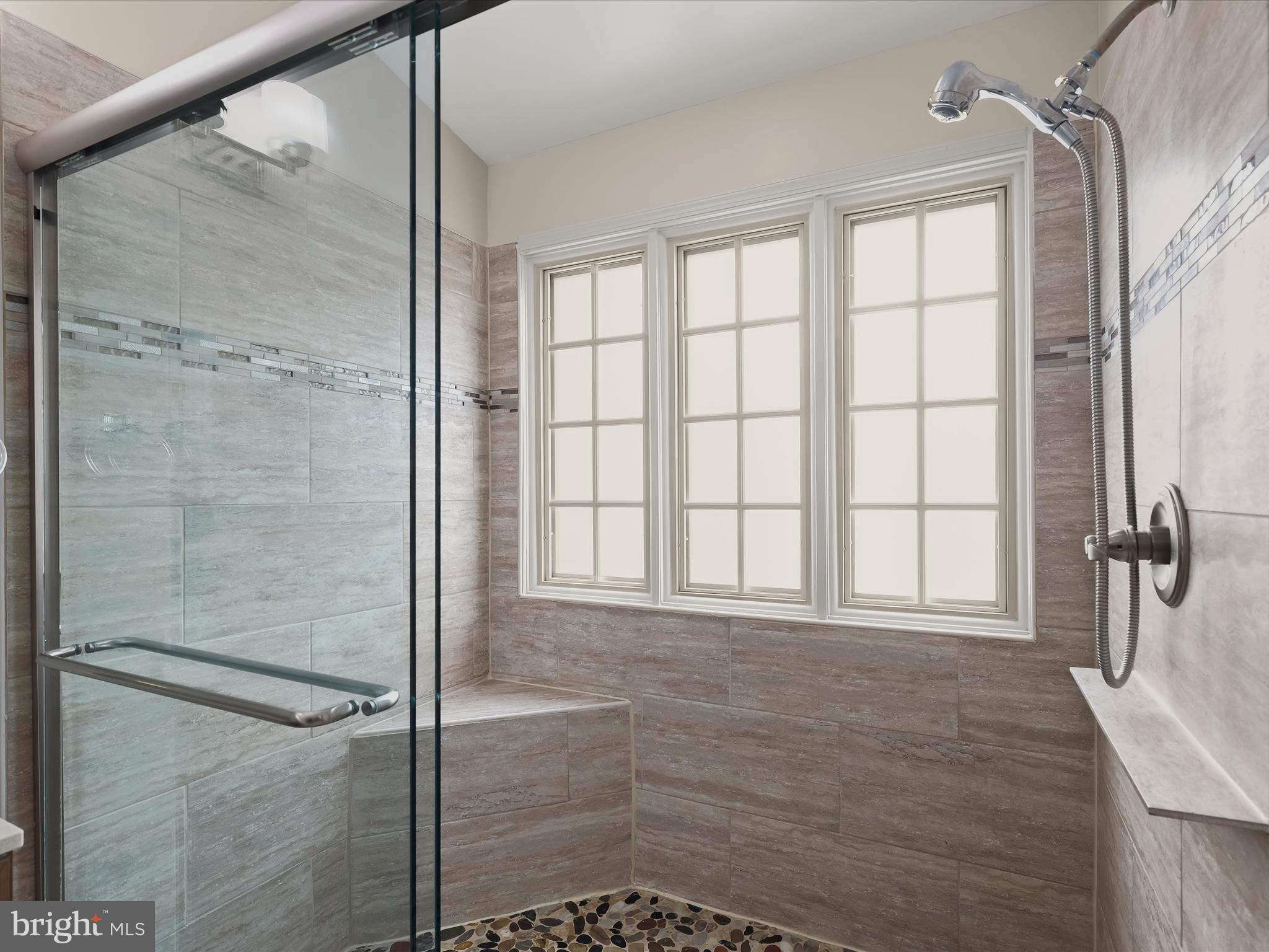 TRAVILAH CREST - Residential