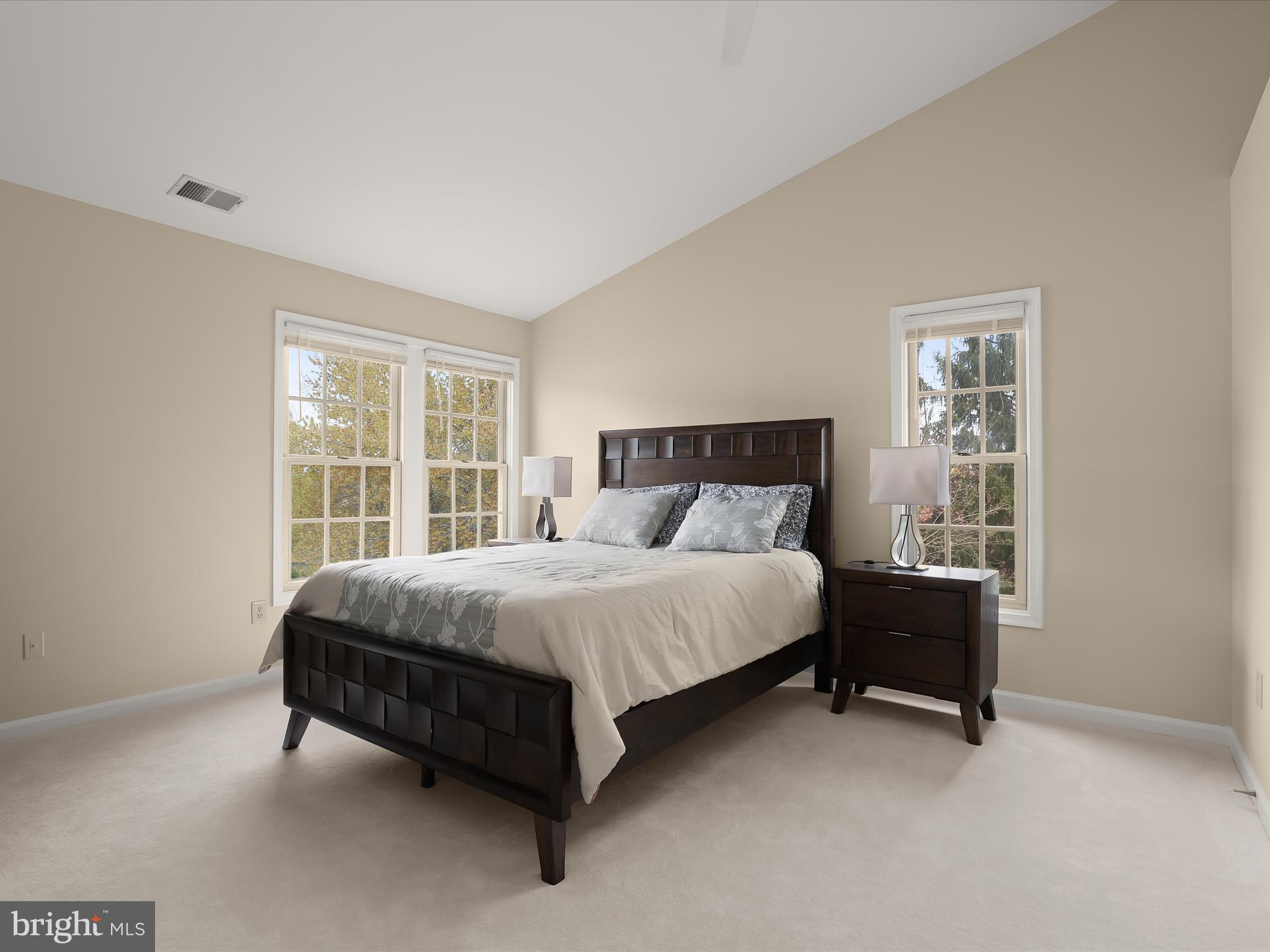 TRAVILAH CREST - Residential