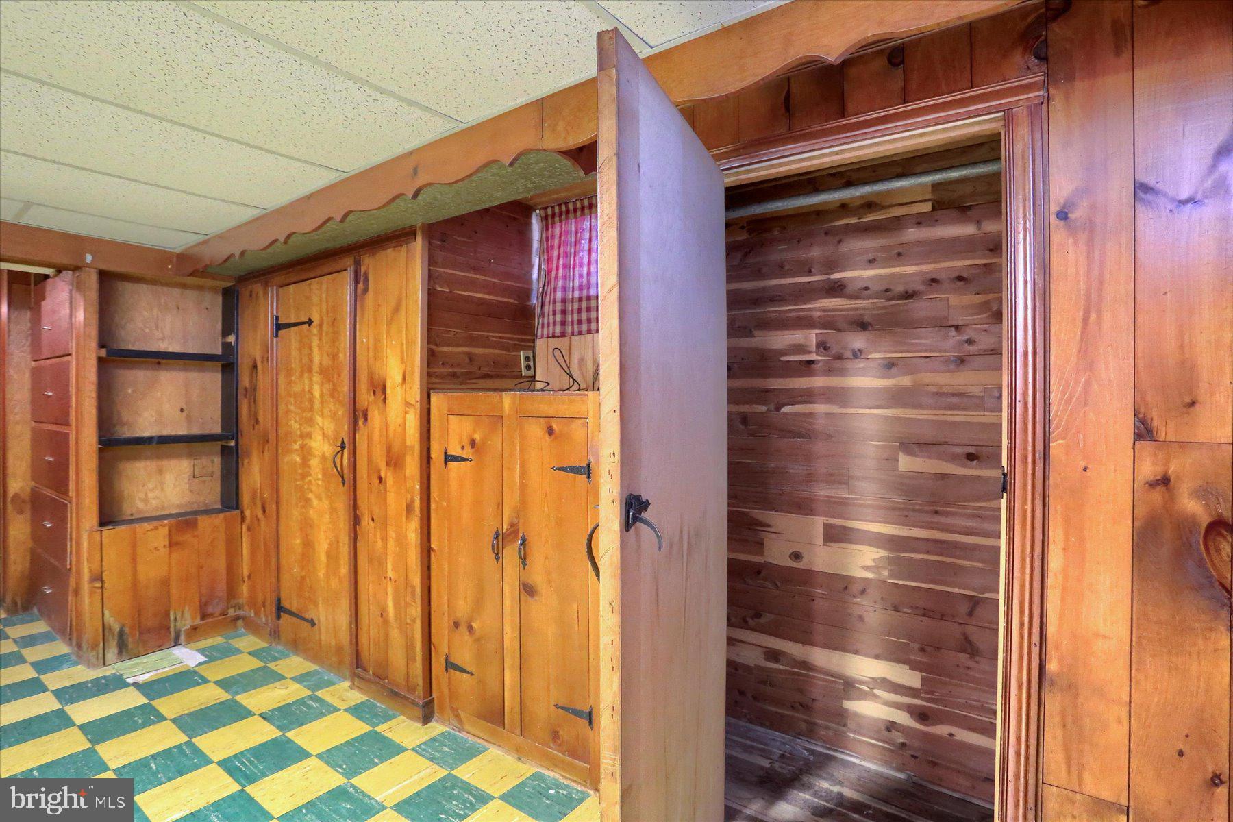 CUMBERLAND PARK - Residential