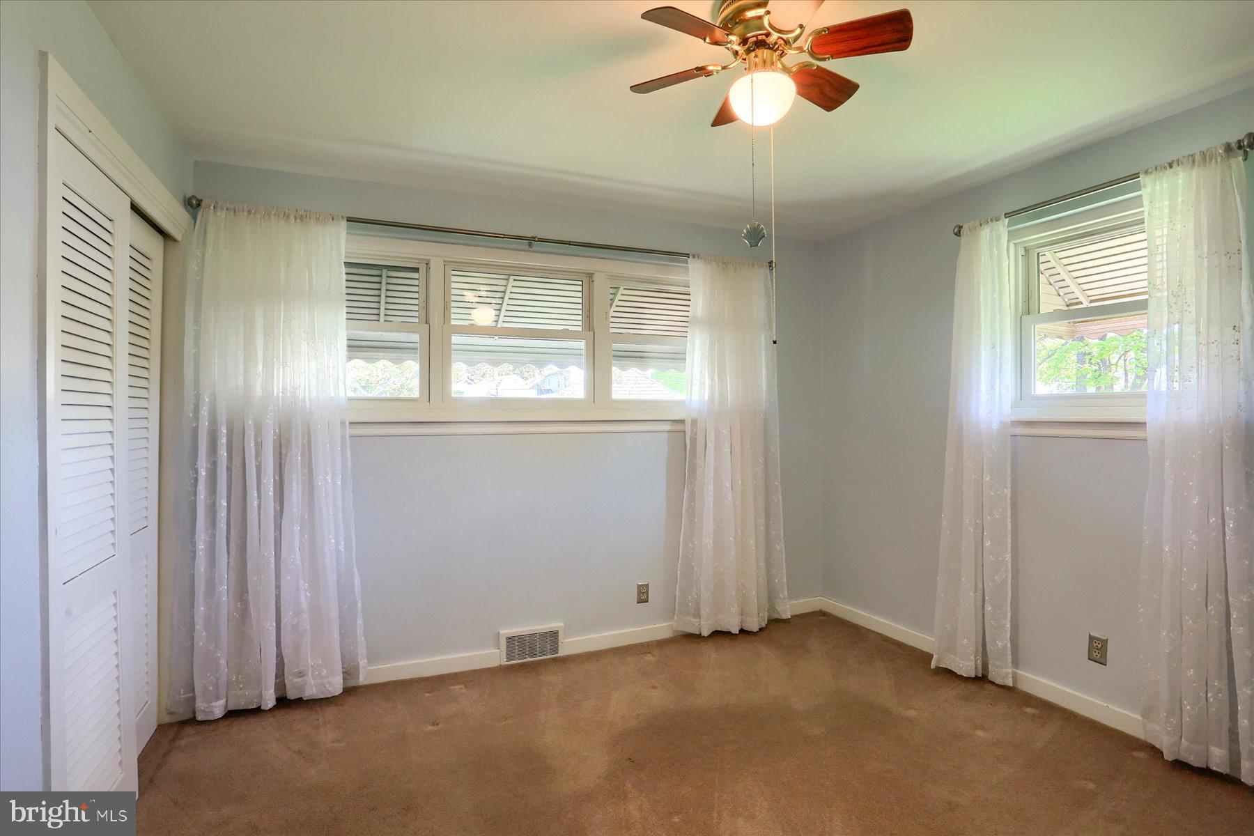 CUMBERLAND PARK - Residential