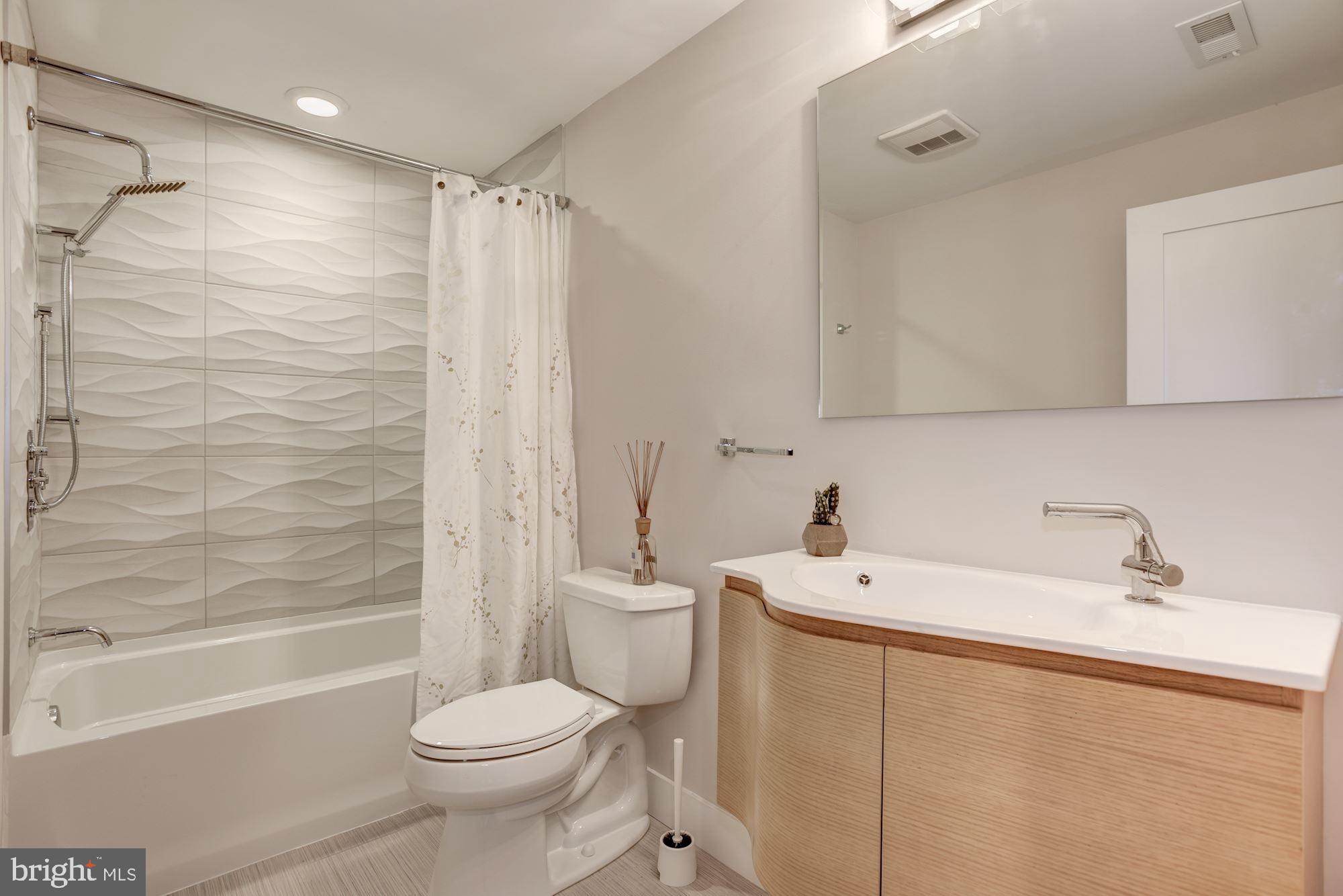 WATERFORD - Residential