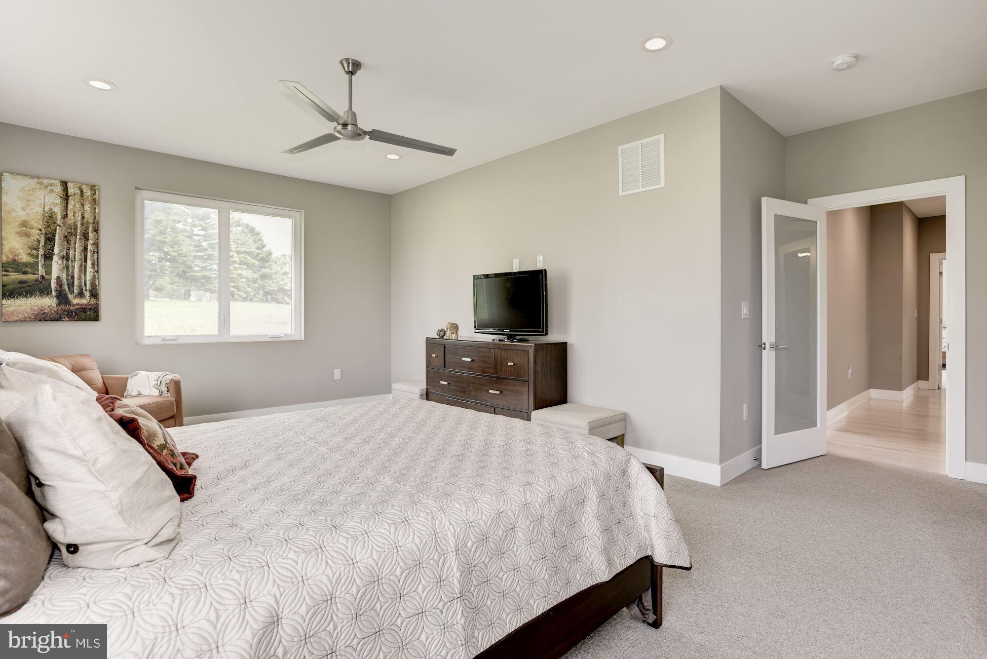 WATERFORD - Residential