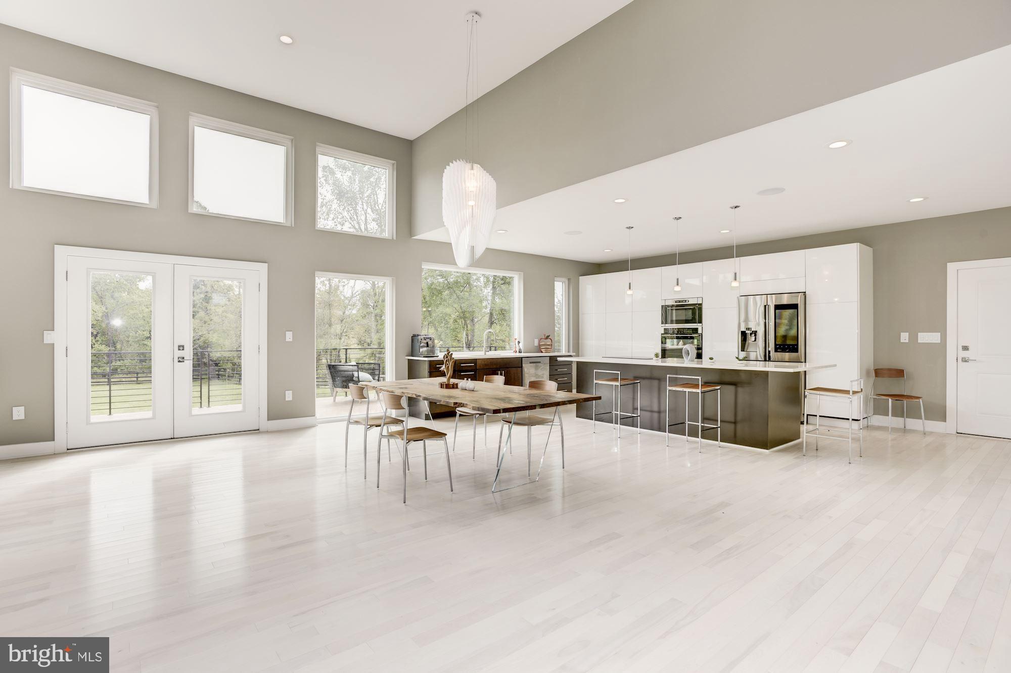 WATERFORD - Residential