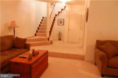 AMBERWOOD - Residential Lease