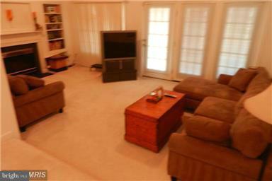 AMBERWOOD - Residential Lease