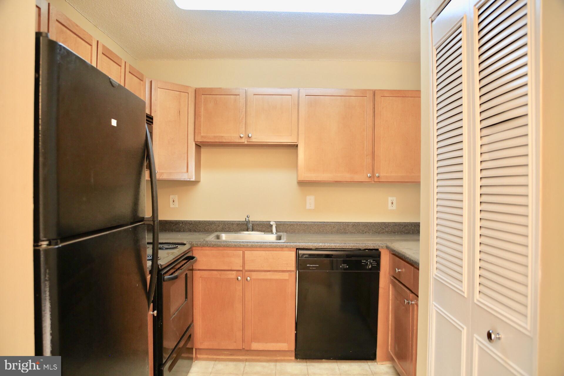 BRANDERMILL - Residential Lease
