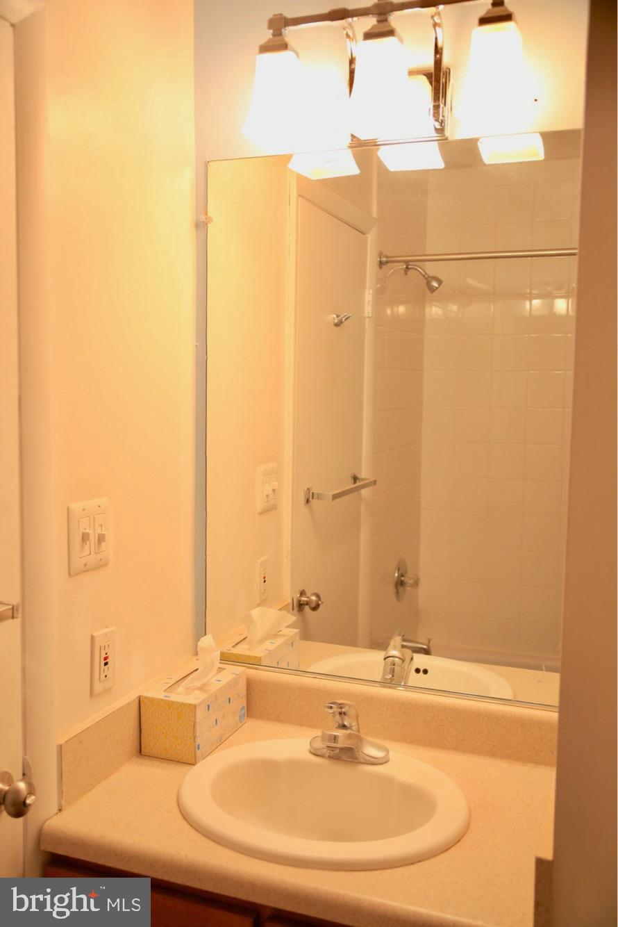 BRANDERMILL - Residential Lease