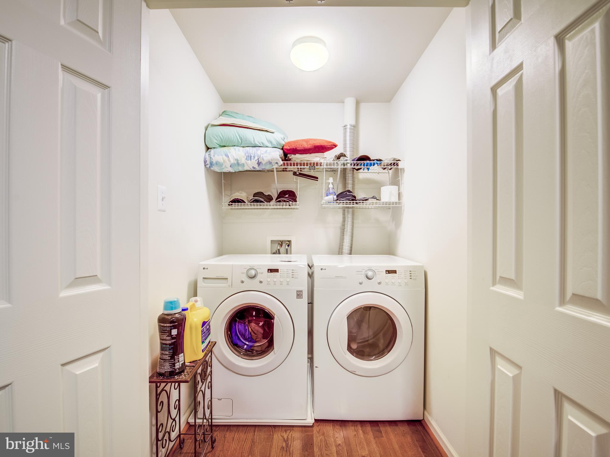 BROOKLAND MANOR - Residential