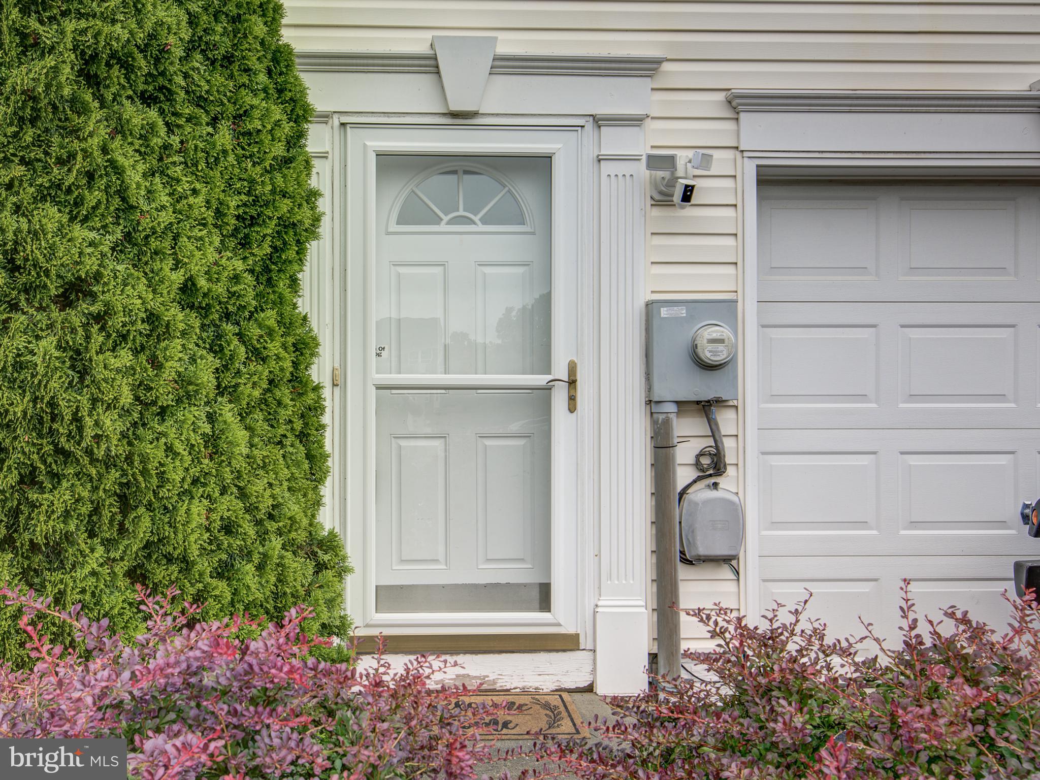 BROOKLAND MANOR - Residential