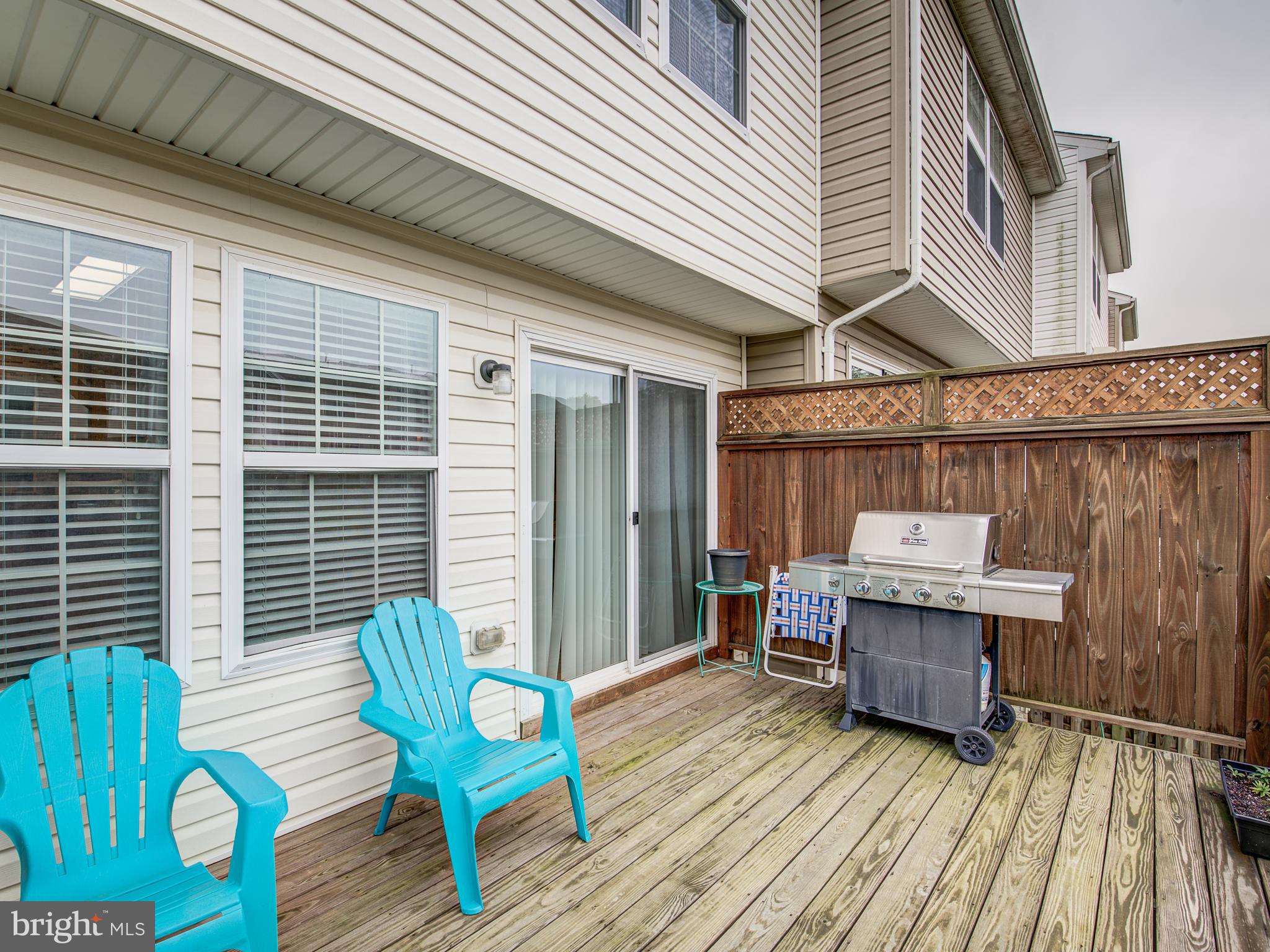 BROOKLAND MANOR - Residential