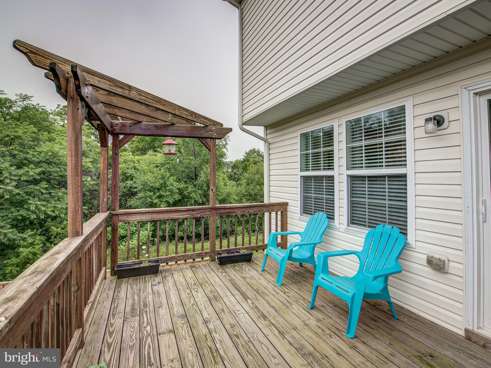 BROOKLAND MANOR - Residential