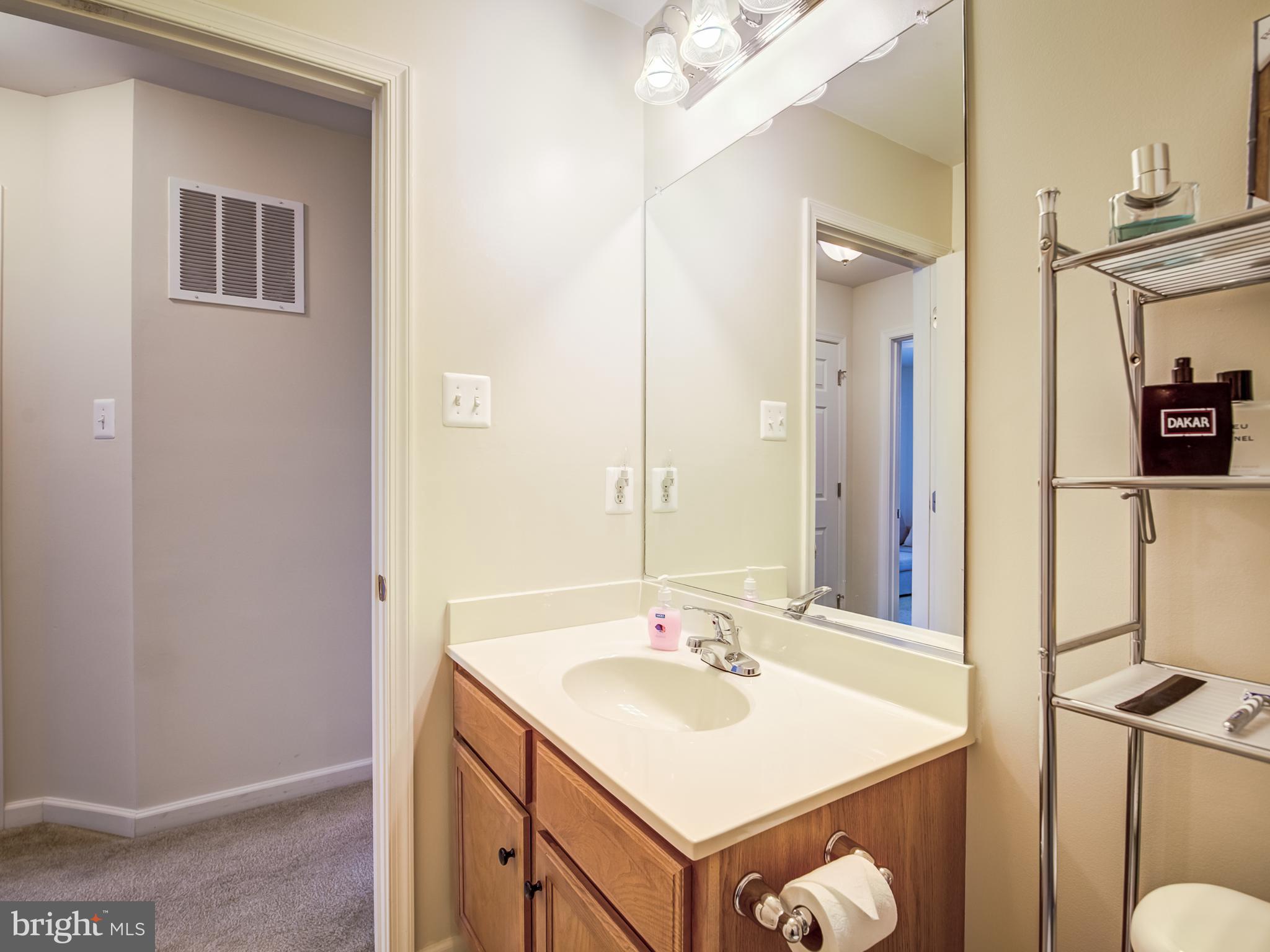 BROOKLAND MANOR - Residential