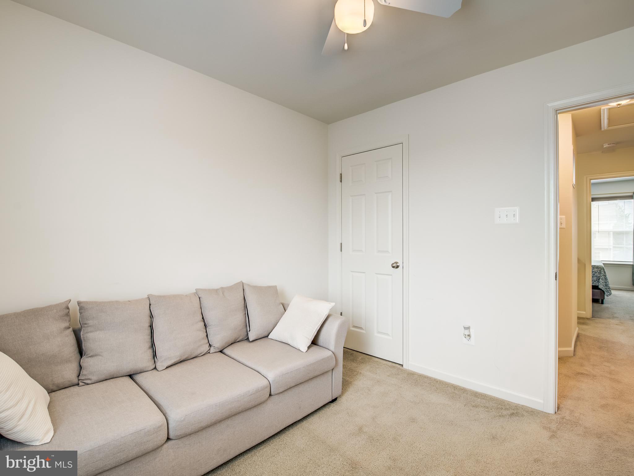 BROOKLAND MANOR - Residential