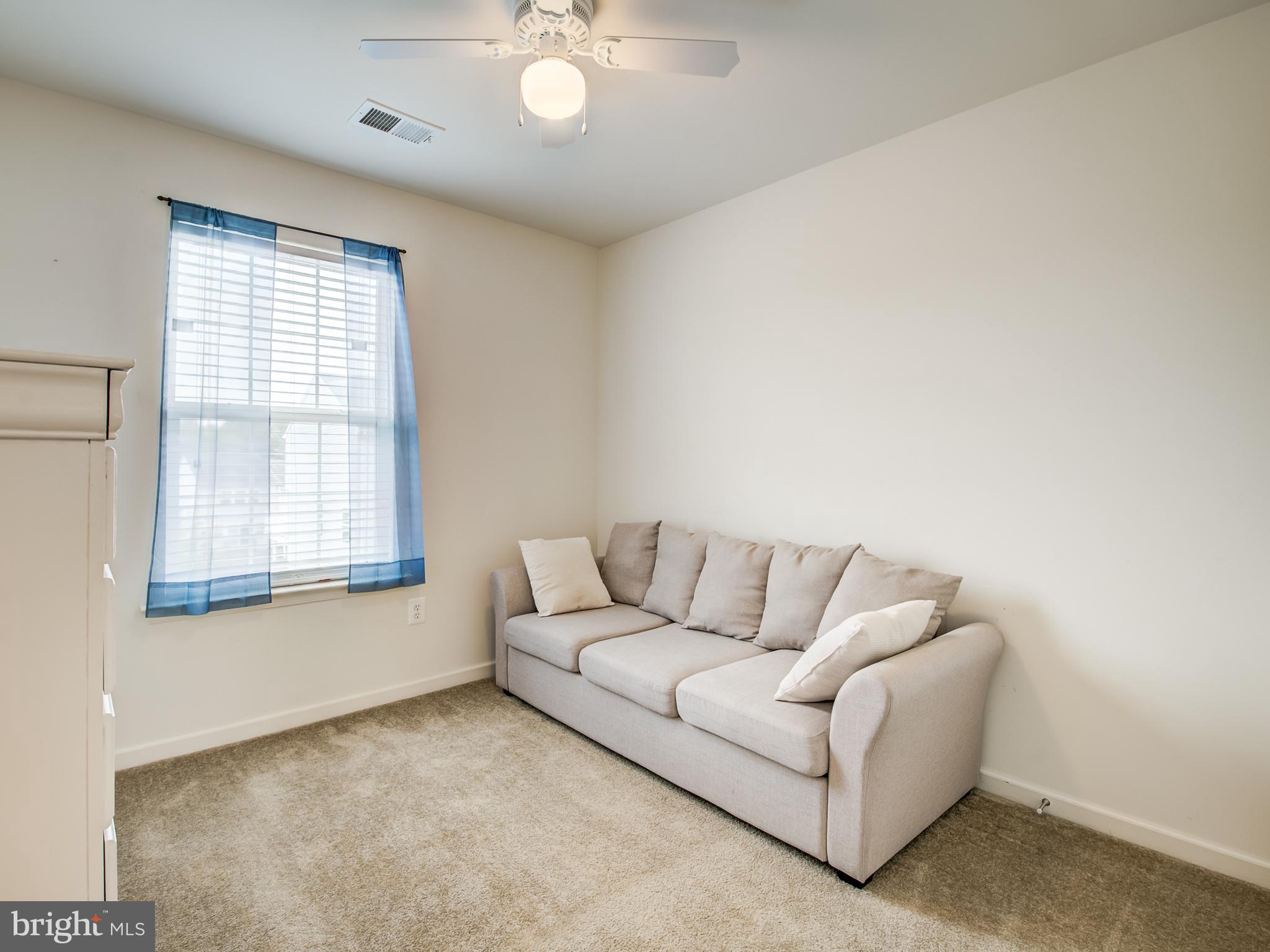 BROOKLAND MANOR - Residential