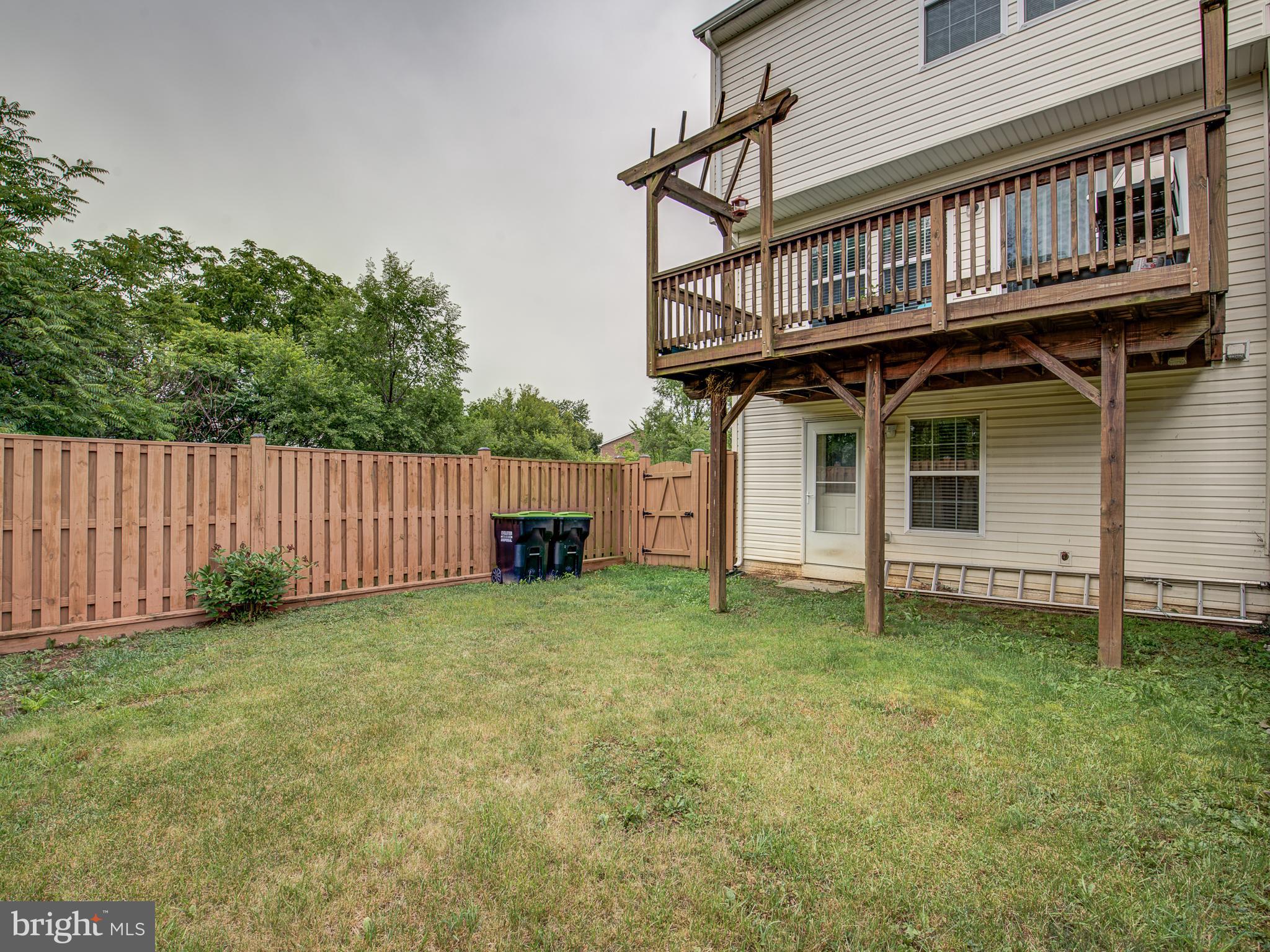 BROOKLAND MANOR - Residential