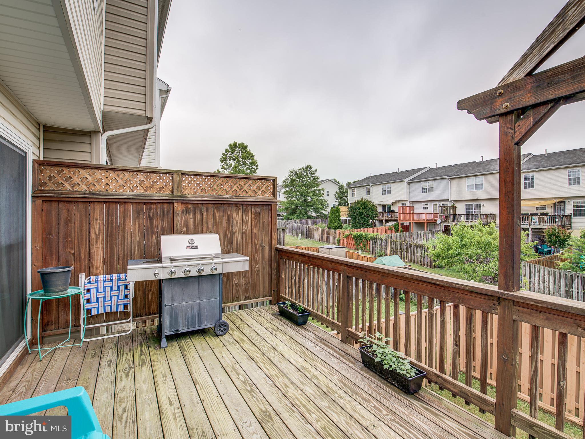 BROOKLAND MANOR - Residential