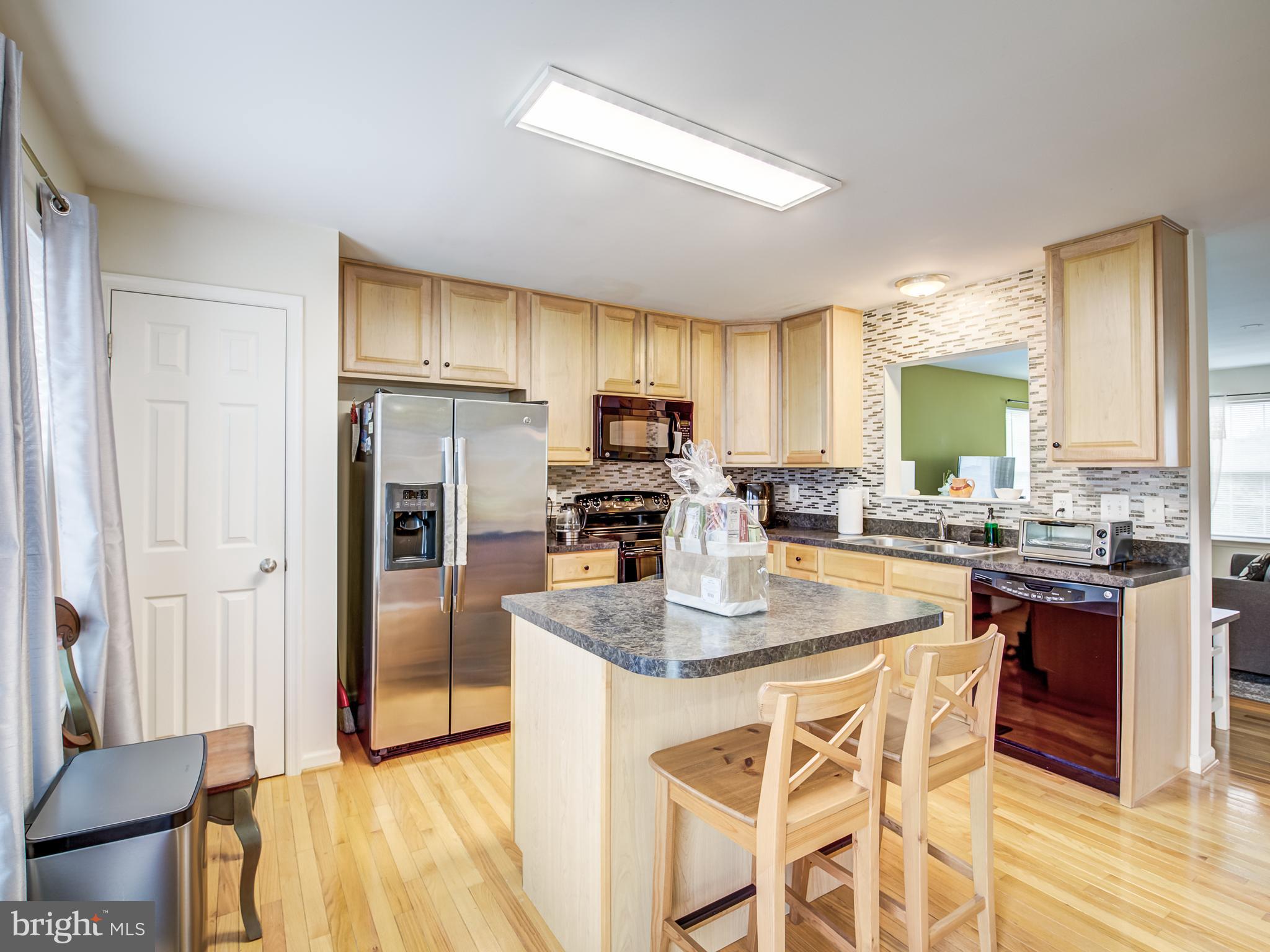 BROOKLAND MANOR - Residential