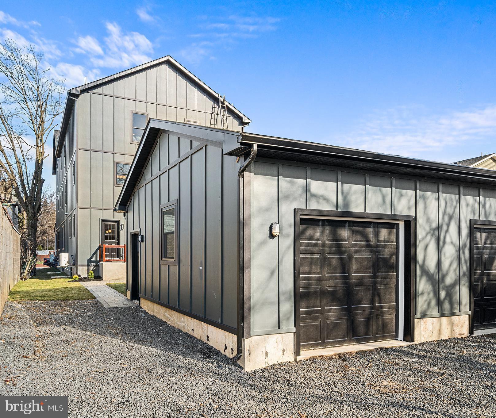 BRYN MAWR - Residential