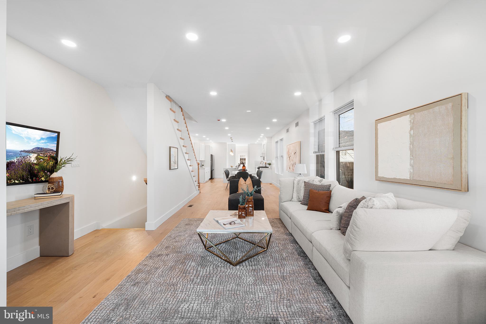 BRYN MAWR - Residential