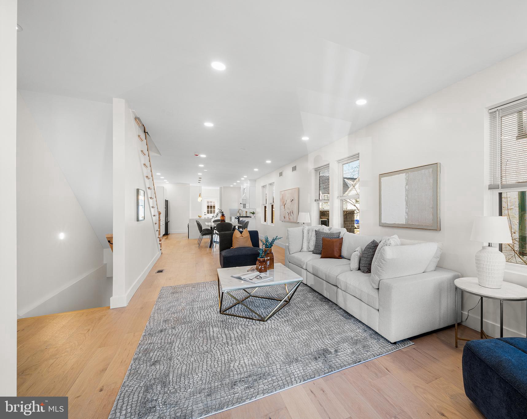 BRYN MAWR - Residential