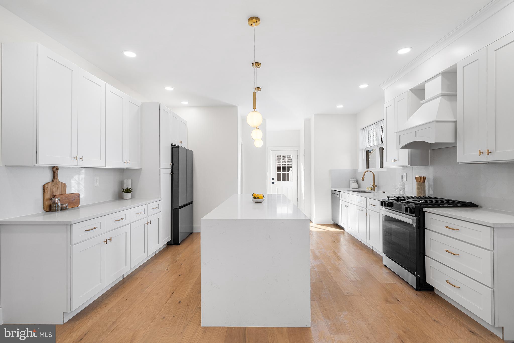 BRYN MAWR - Residential