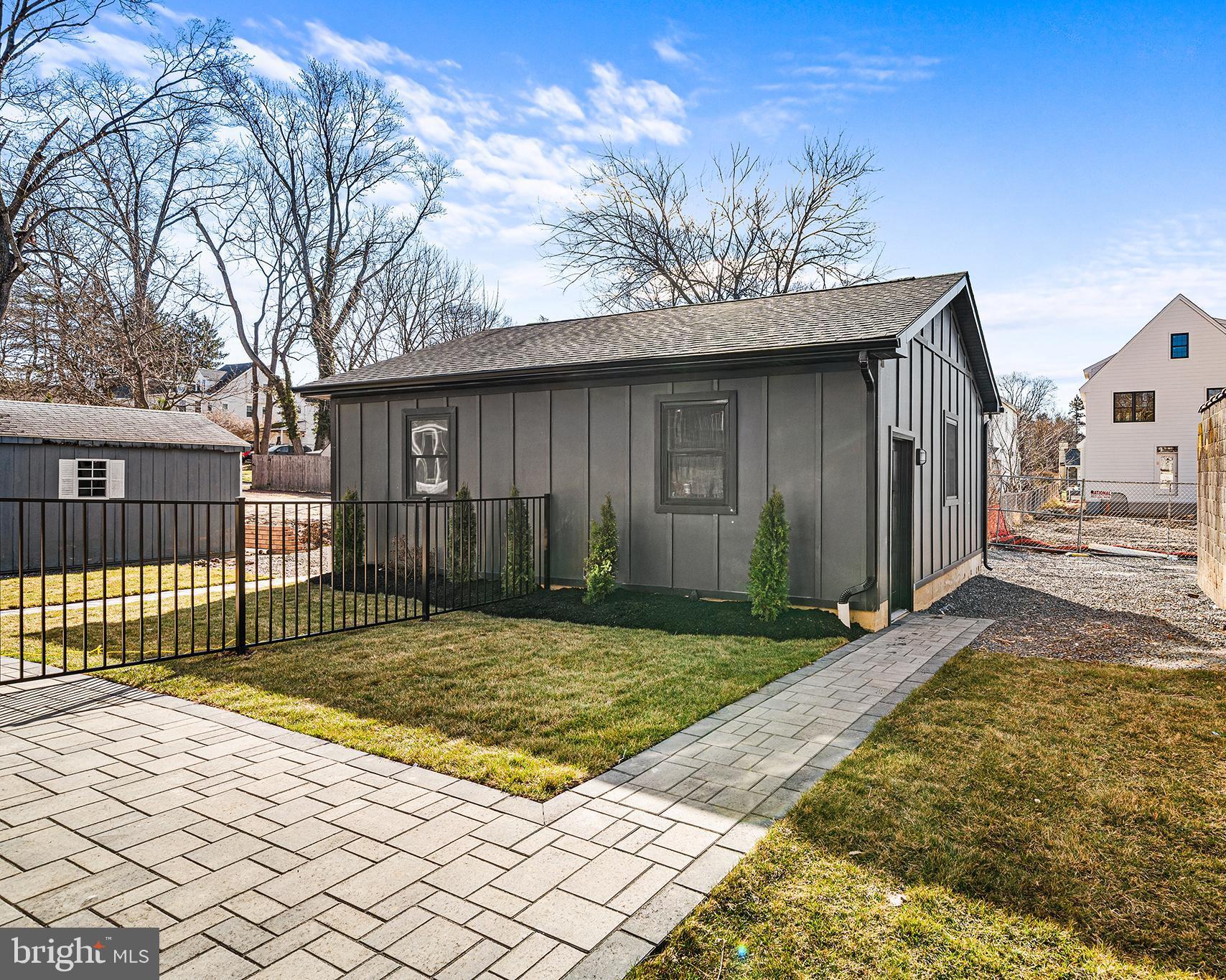 BRYN MAWR - Residential