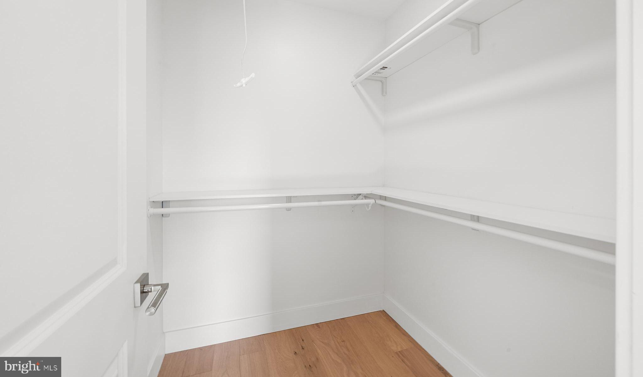 BRYN MAWR - Residential