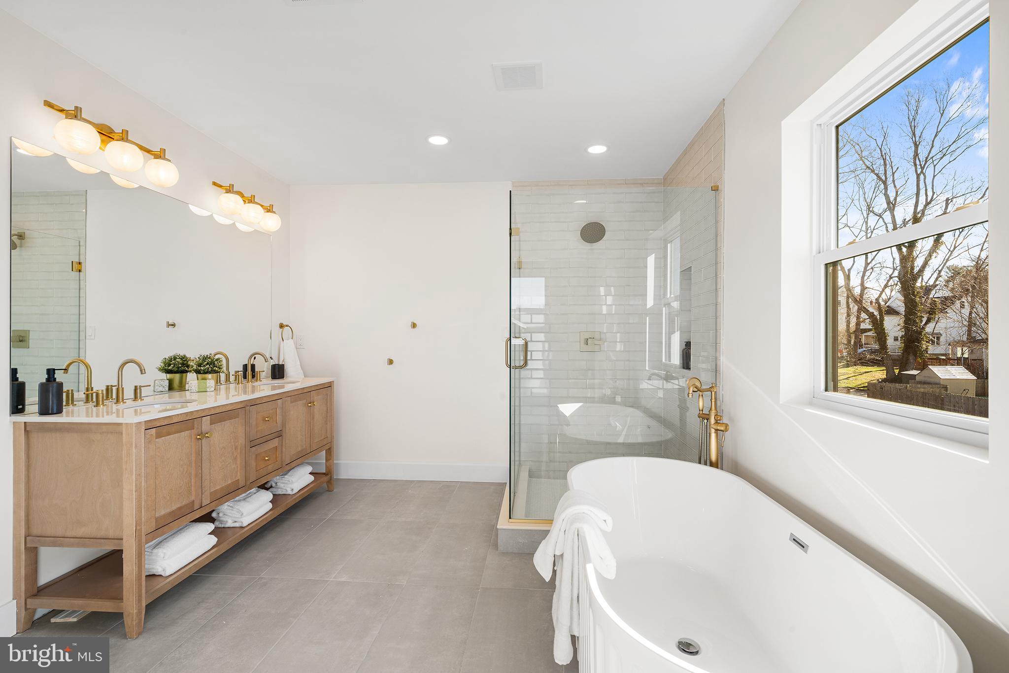 BRYN MAWR - Residential