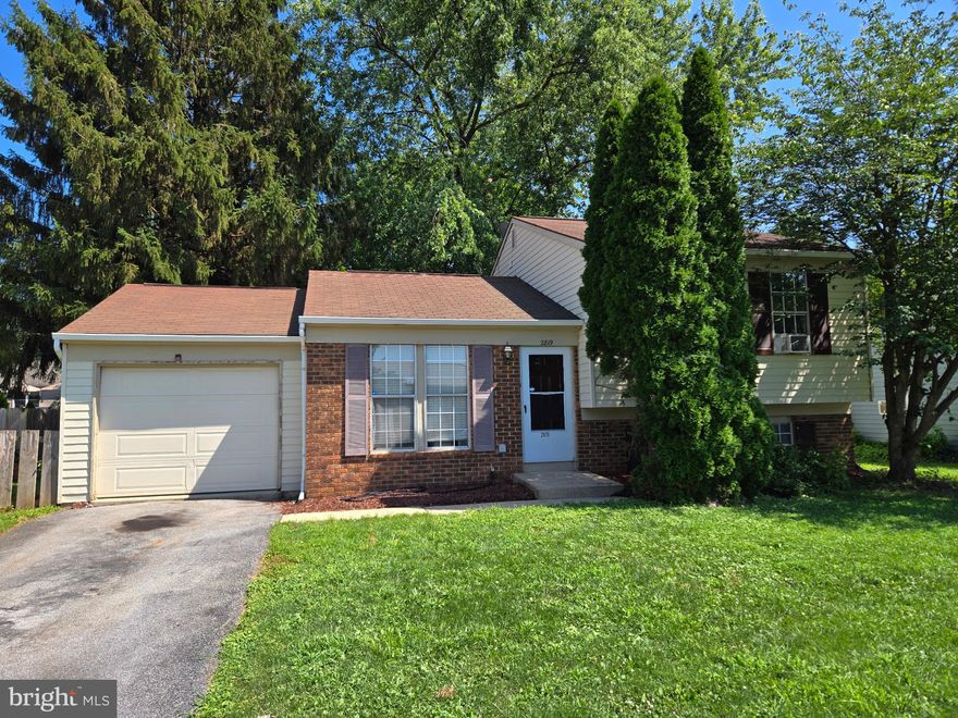 Charming 3-Bedroom Split-Level in Desirable Village Park , Manheim Township

This diamond in the rough offers an exciting opportunity to create your dream home in the popular Village Park neighborhood of Manheim Township. Featuring 3 bedrooms, 1.5 baths, and a classic split-level layout, this home has great bones and endless potential.

Includes a 1-car garage, spacious living areas, and a functional layout  perfect for updating to your personal style. Just a short walk to the neighborhood park and close to shopping, dining, schools, and major highways.

Whether you're a first-time buyer, investor, or looking for your next project, this property is full of promise. Bring your vision and make it yours!