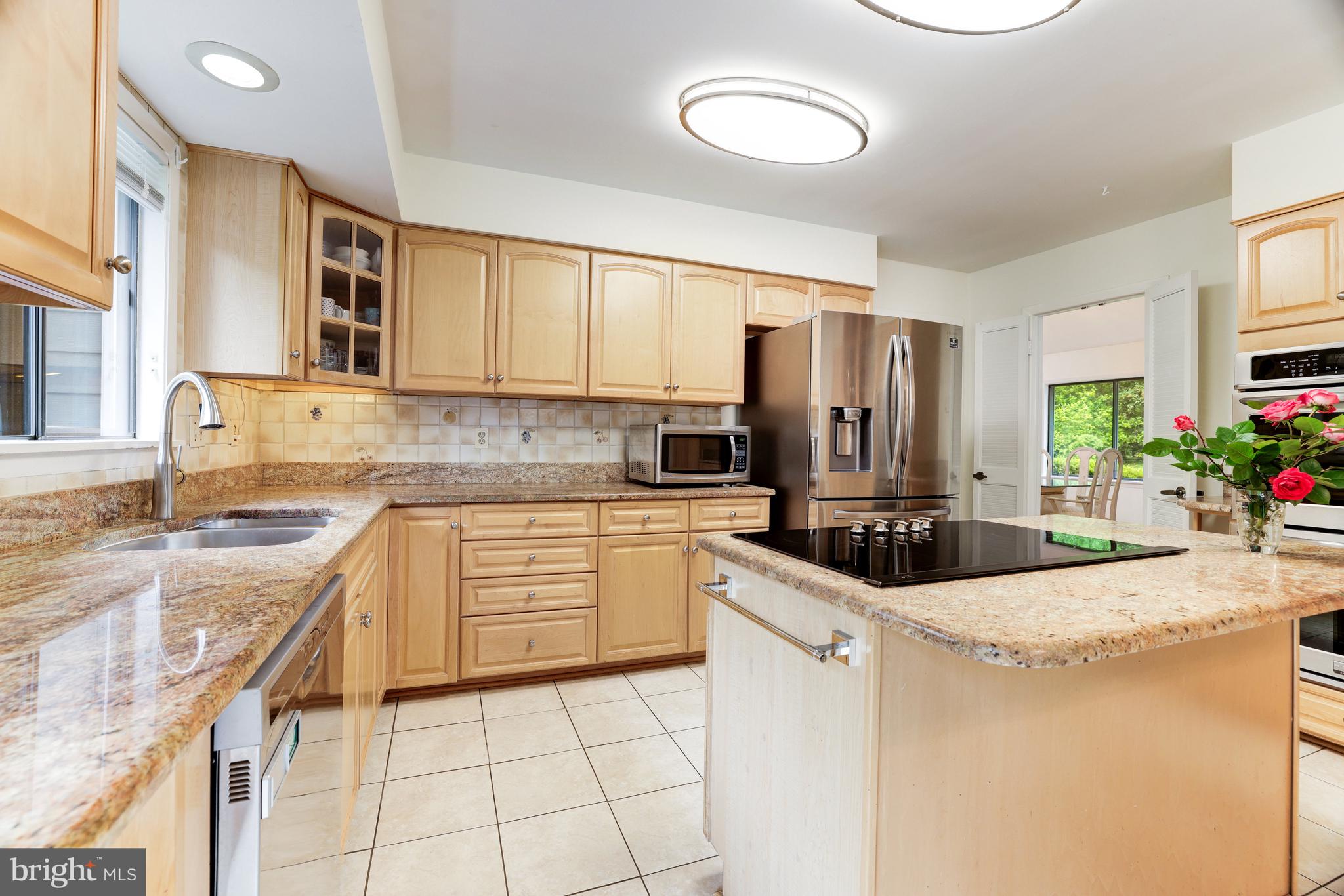 MCLEAN STATION - Residential