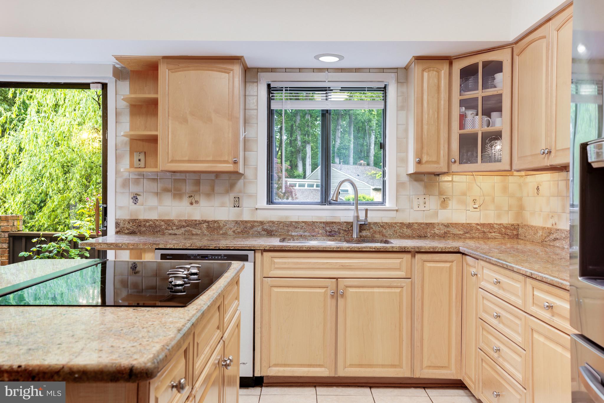 MCLEAN STATION - Residential